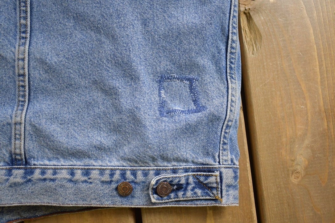 Vintage 1990s Levis Denim Jean Jacket Vest Size 4XL Men's 4XL - Image 3