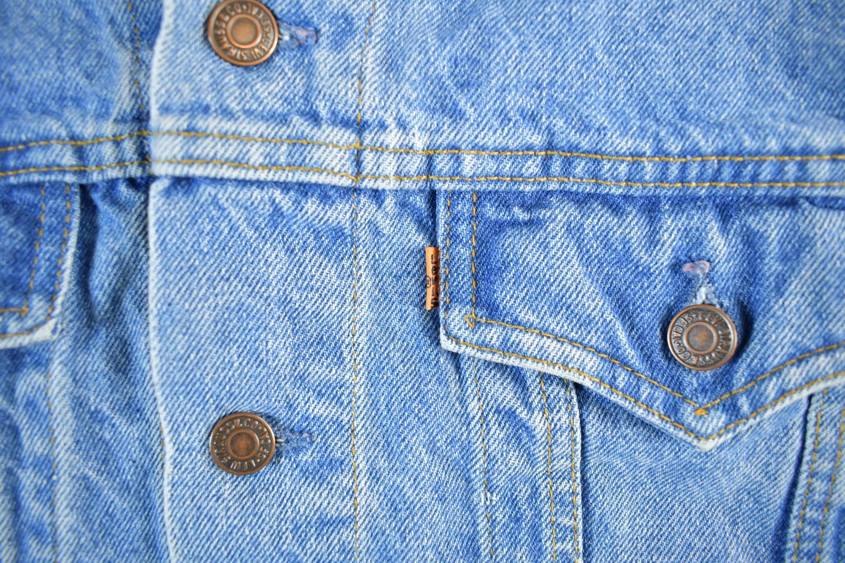 Vintage 1990s Levi's Denim Jean Trucker Men's Medium - Image 3