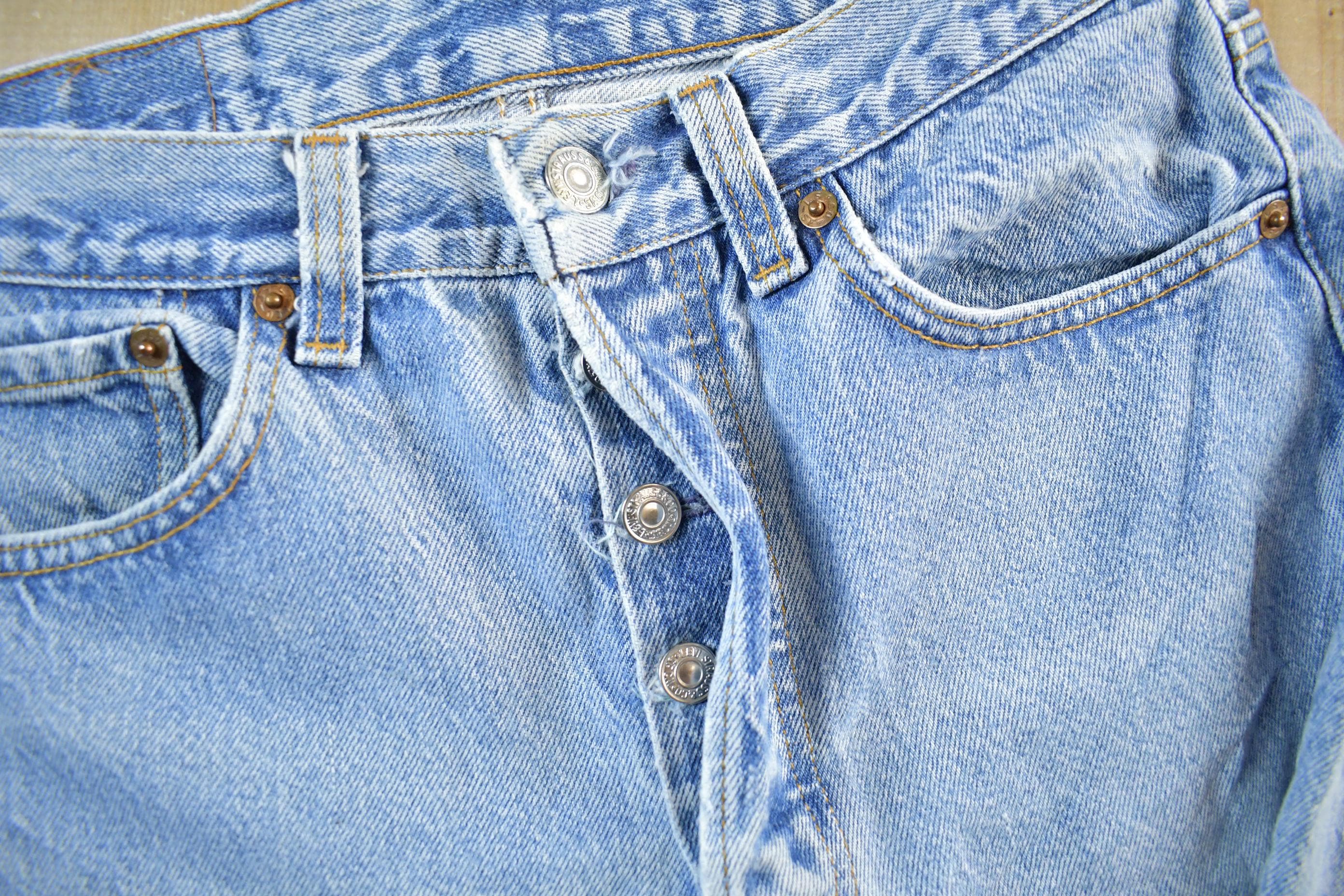 Vintage 1990s Levi's Denim Jeans Men's 28 x 27 - Image 5