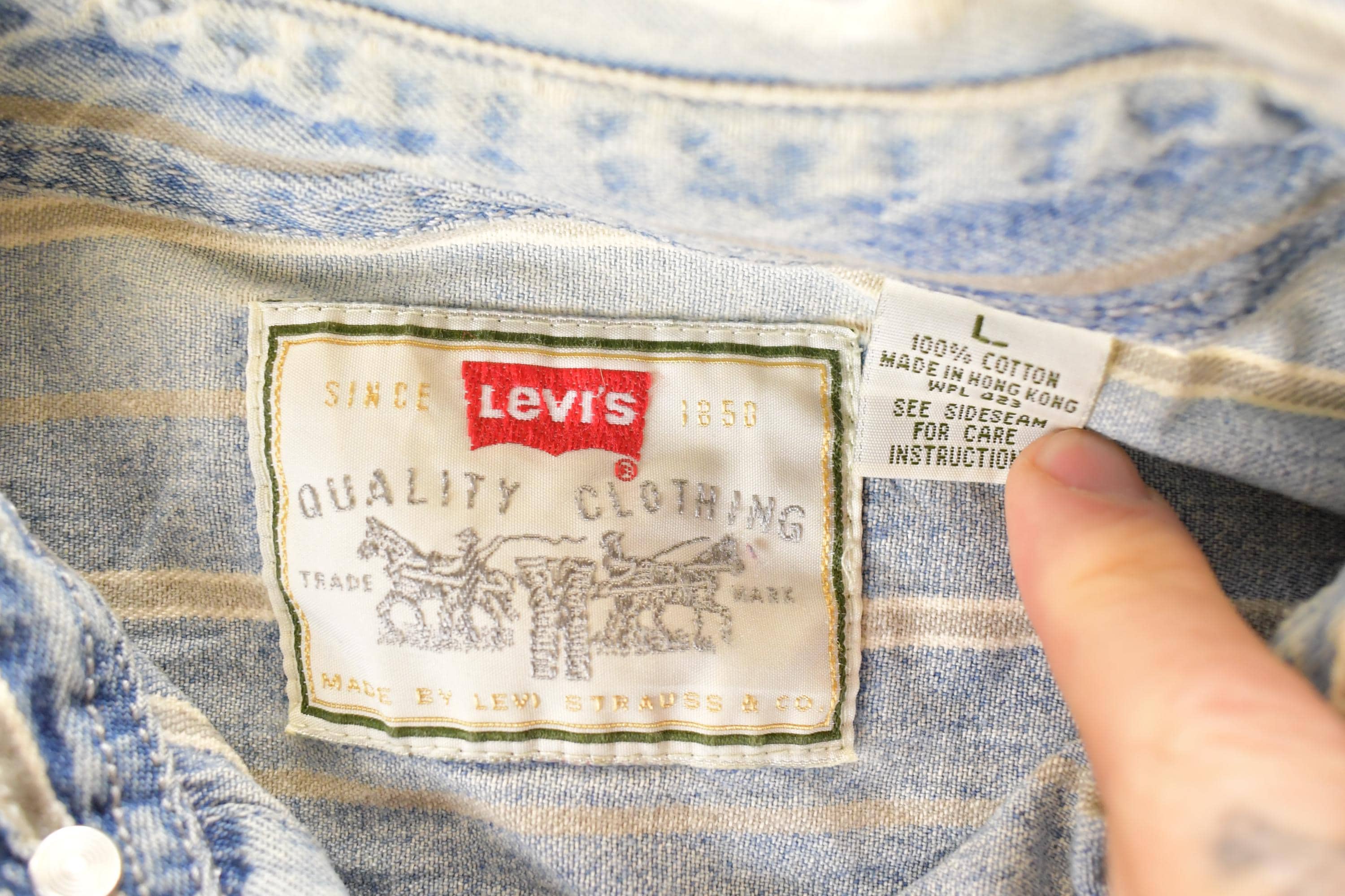 Vintage 1990s Levis Denim Western Style Button Up Shirt Men's Large - Image 5