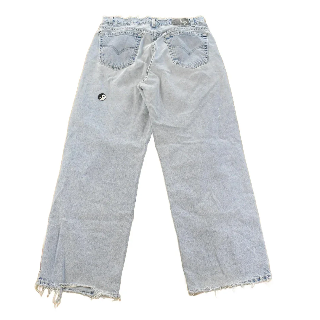 Vintage 1990s Levi's Distressed Relaxed Fit Denim Jeans Men's 32 x 29 - Image 2