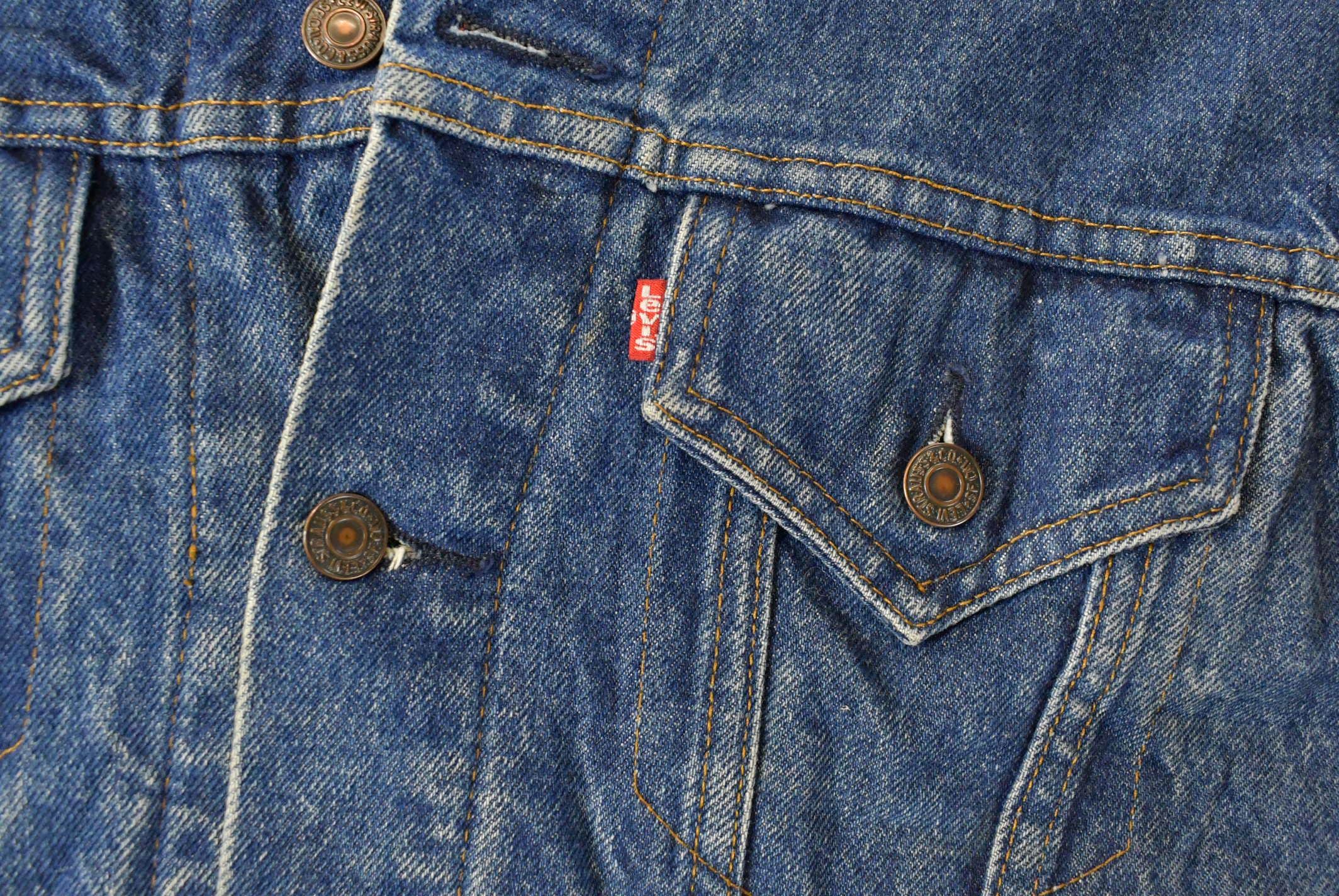 Vintage 1990s Levi's Flannel Lined Denim Jean Trucker Jacket Men's Large - Image 4