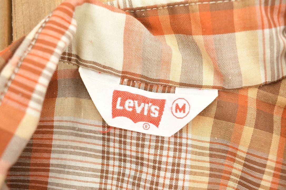 Vintage 1990s Levi's Plaid Western Flannel Button Up Shirt Men's Medium - Image 3