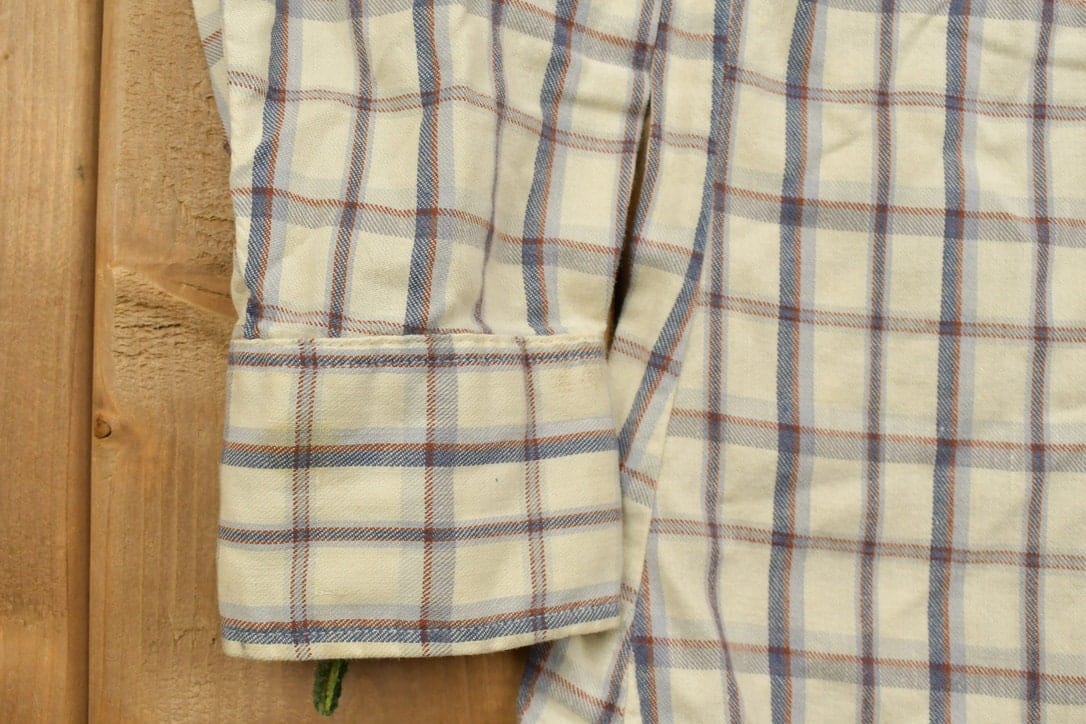 Vintage 1990s Levi's Plaid Western Flannel Button Up Shirt Men's S - Image 9