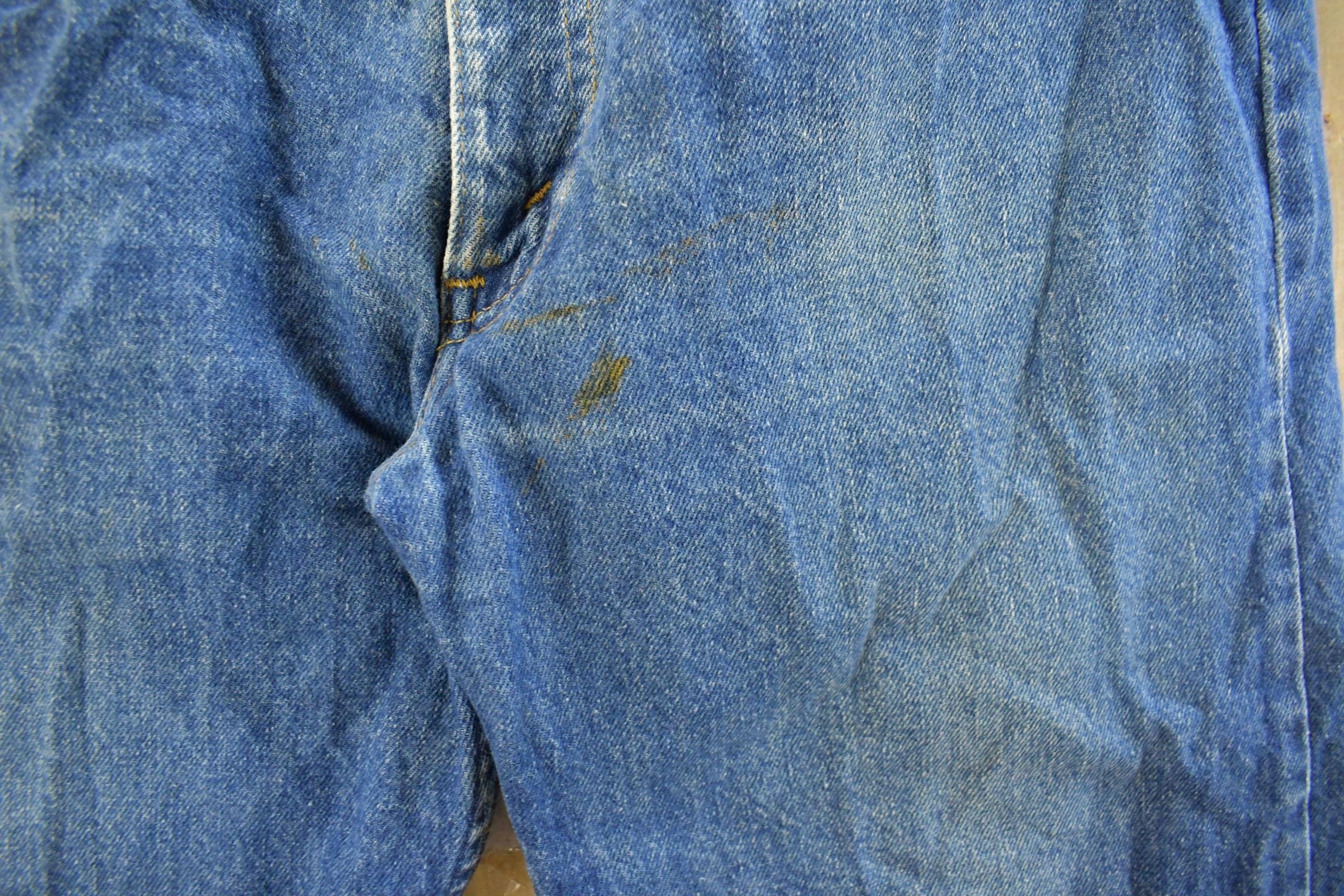 Vintage 1990s Levi's Straight Fit Denim Jeans Men's Men's 34 x 34 - Image 4