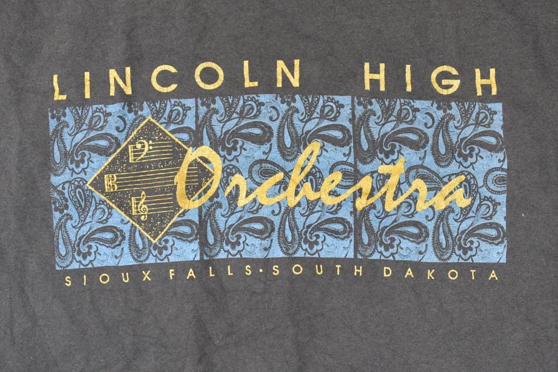 Vintage 1990s Lincoln High Orchestra Souvenir South Dakota T-Shirt Men's XL - Image 3