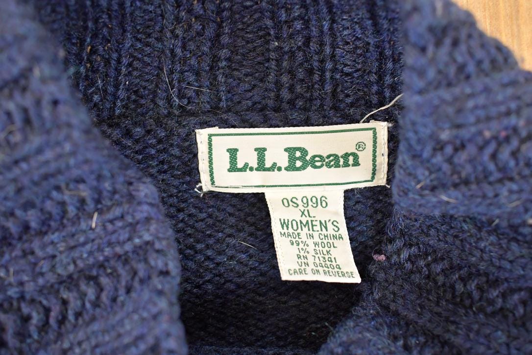 Vintage 1990s LL Bean Christmas Reindeer Wool Knit Crewneck Sweater Women's L - Image 4