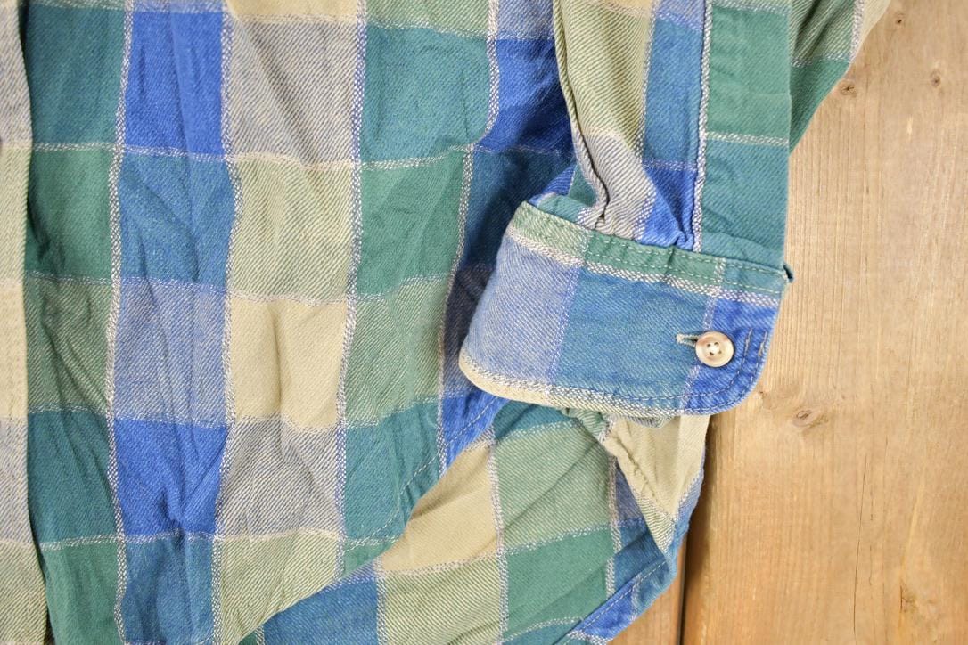 Vintage 1990s LL Bean Plaud Button Up Shirt Women's S - Image 4
