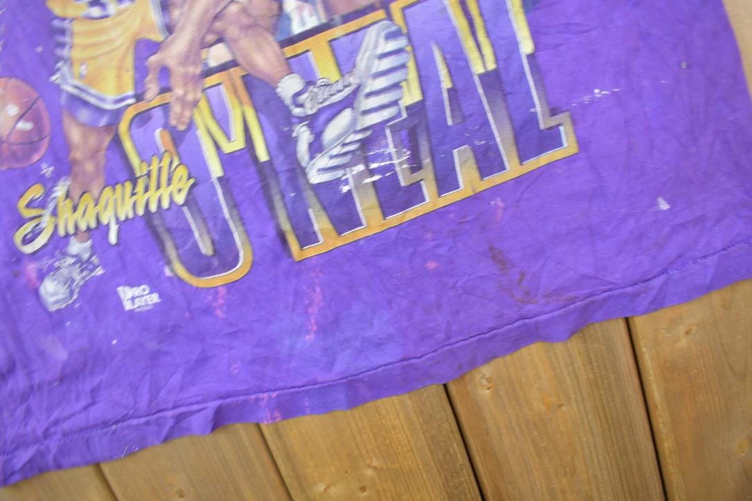 Vintage 1990s Los Angeles Lakers NBA Shaquille O'Neal Graphic T-Shirt Men's XL - Image 5