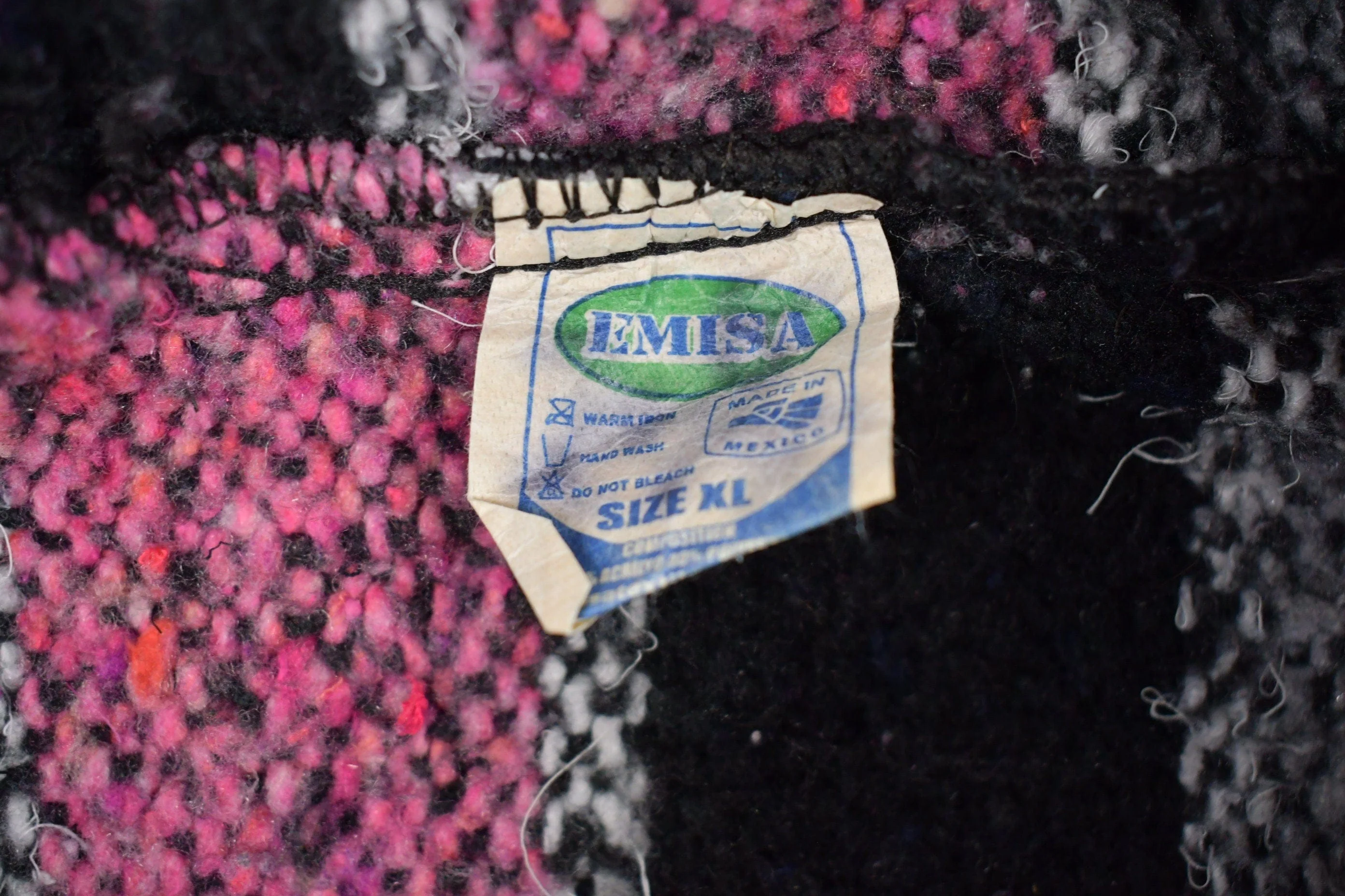 Vintage 1990s Mexican Blanket Hoodie Men's XL - Image 3
