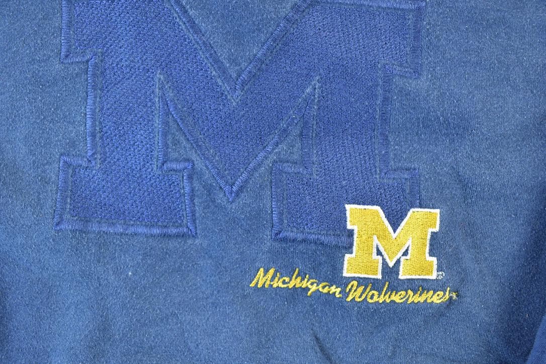 Vintage 1990s Michigan Wolverines University Crewneck Men's Large - Image 3