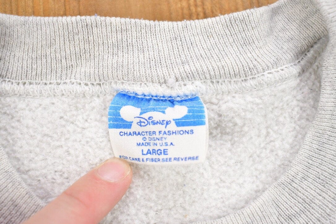 Vintage 1990s Mickey Mouse Disney Crewneck Men's Small - Image 3