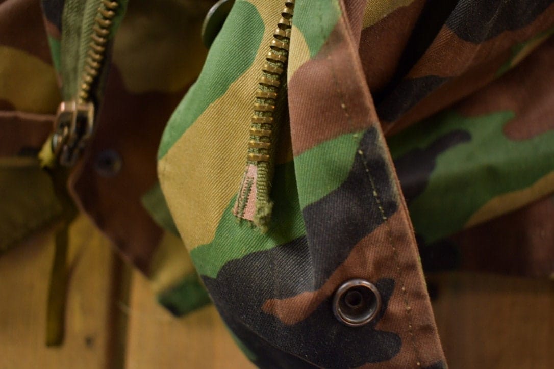 Vintage 1990s Military Woodland Camo Combat Shirt - Image 3