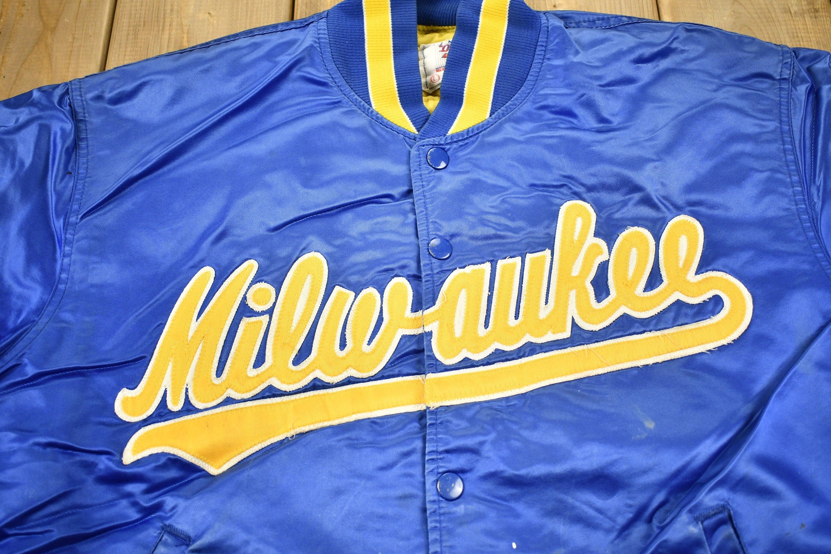 Vintage 1990s Milwaukee Brewers MLB Starter Diamond Collection Satin Bomber Jacket Men's Large - Image 3