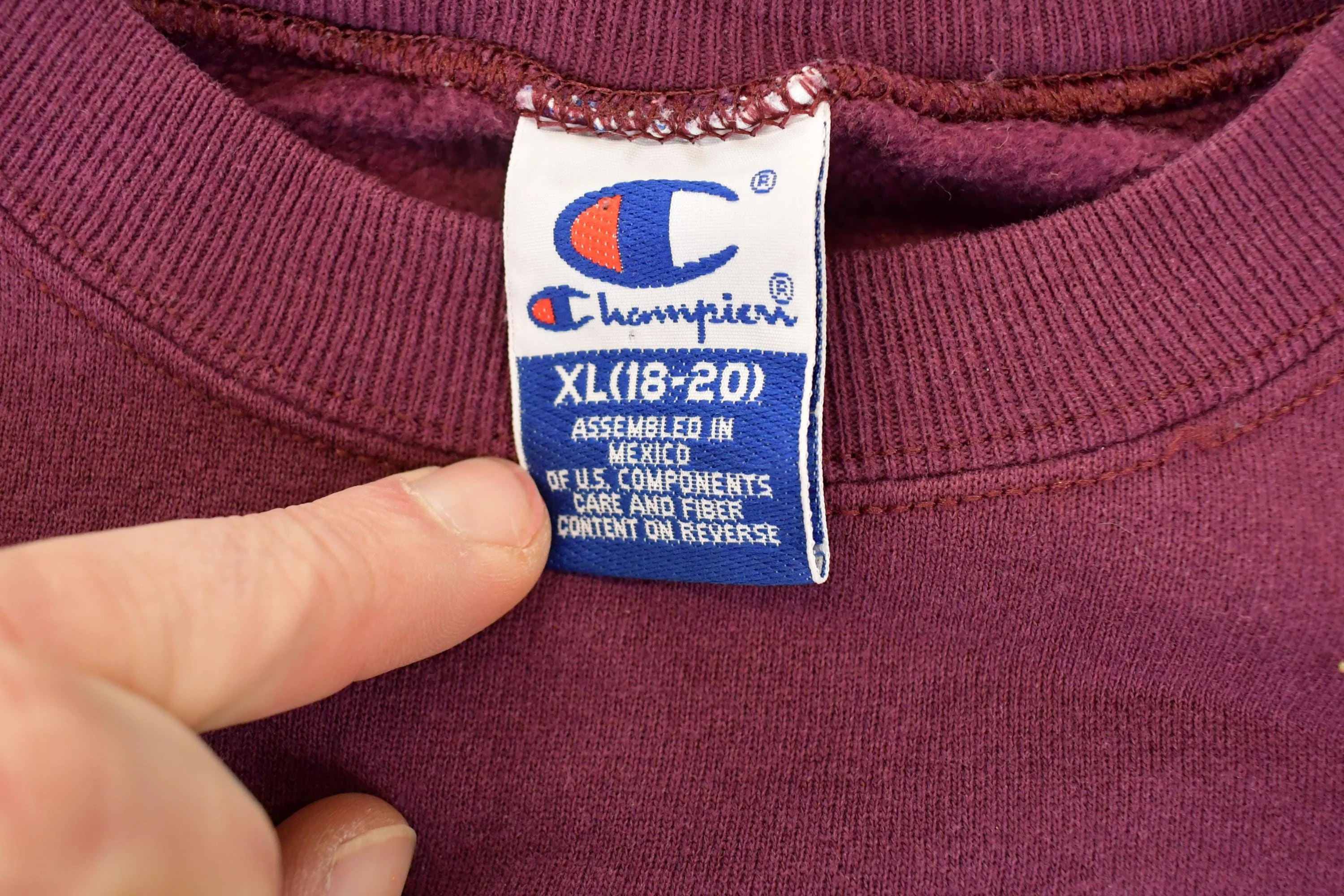 Vintage 1990s Minnesota Embroidered Champion Sweatshirt Womens XL - Image 5