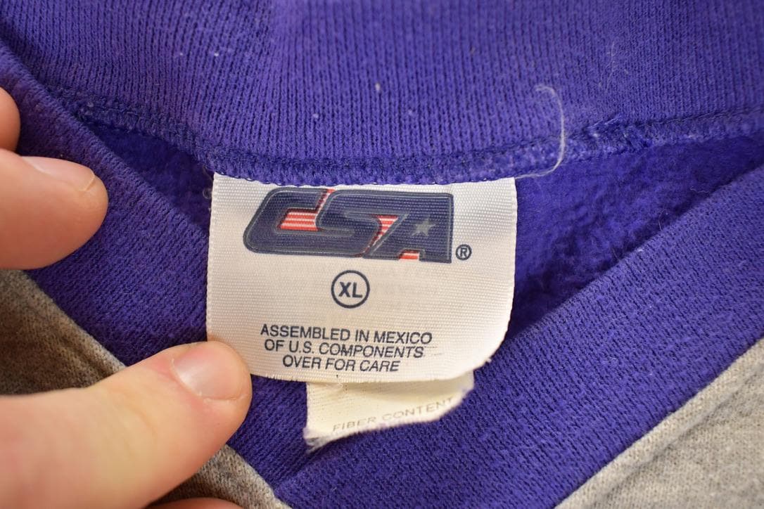 Vintage 1990s Minnesota Vikings Embroidered NFL Crewneck Sweatshirt Men's Large - Image 4