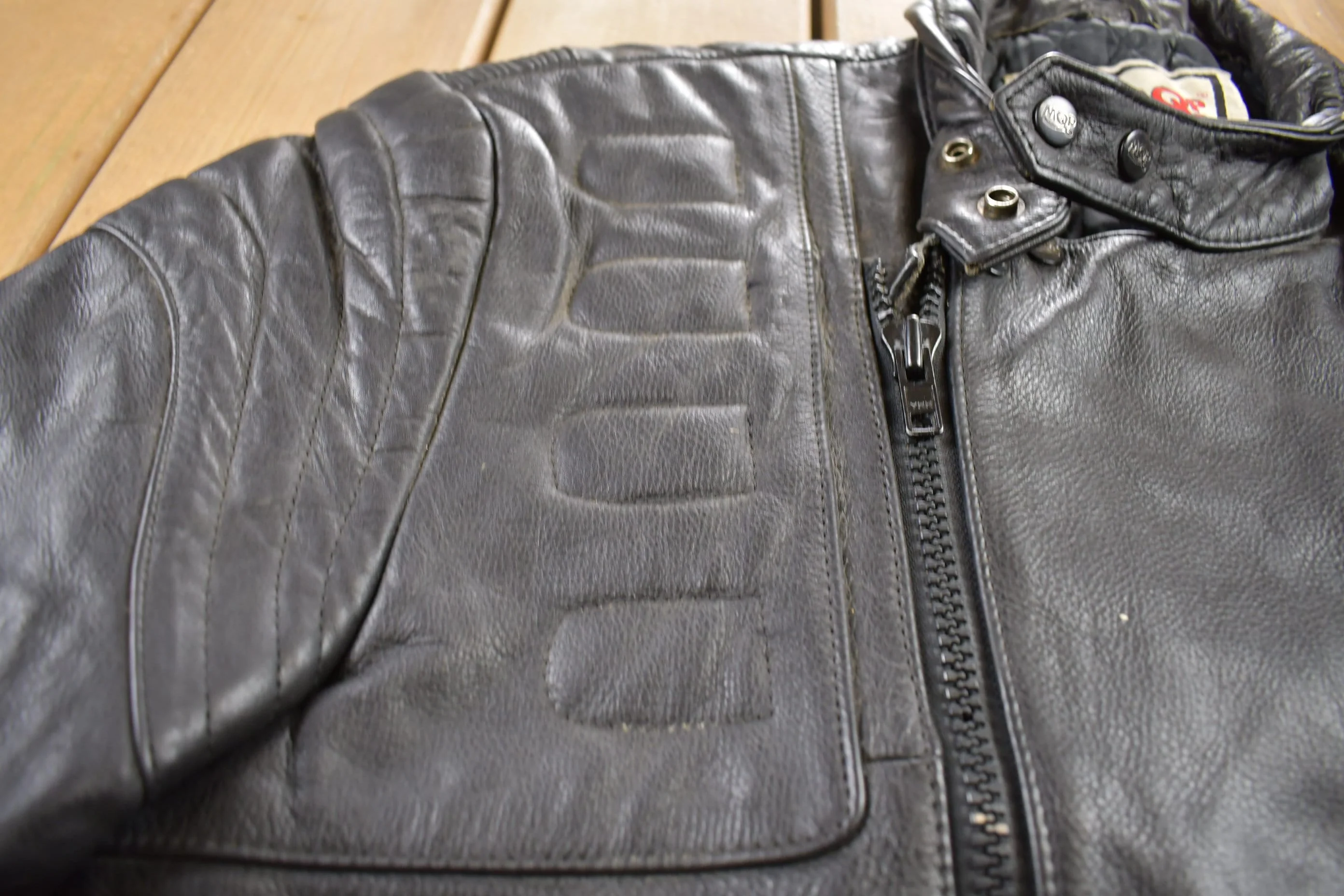 Vintage 1990s MQP Cafe Racer Leather Biker Jacket Men's Large - Image 4