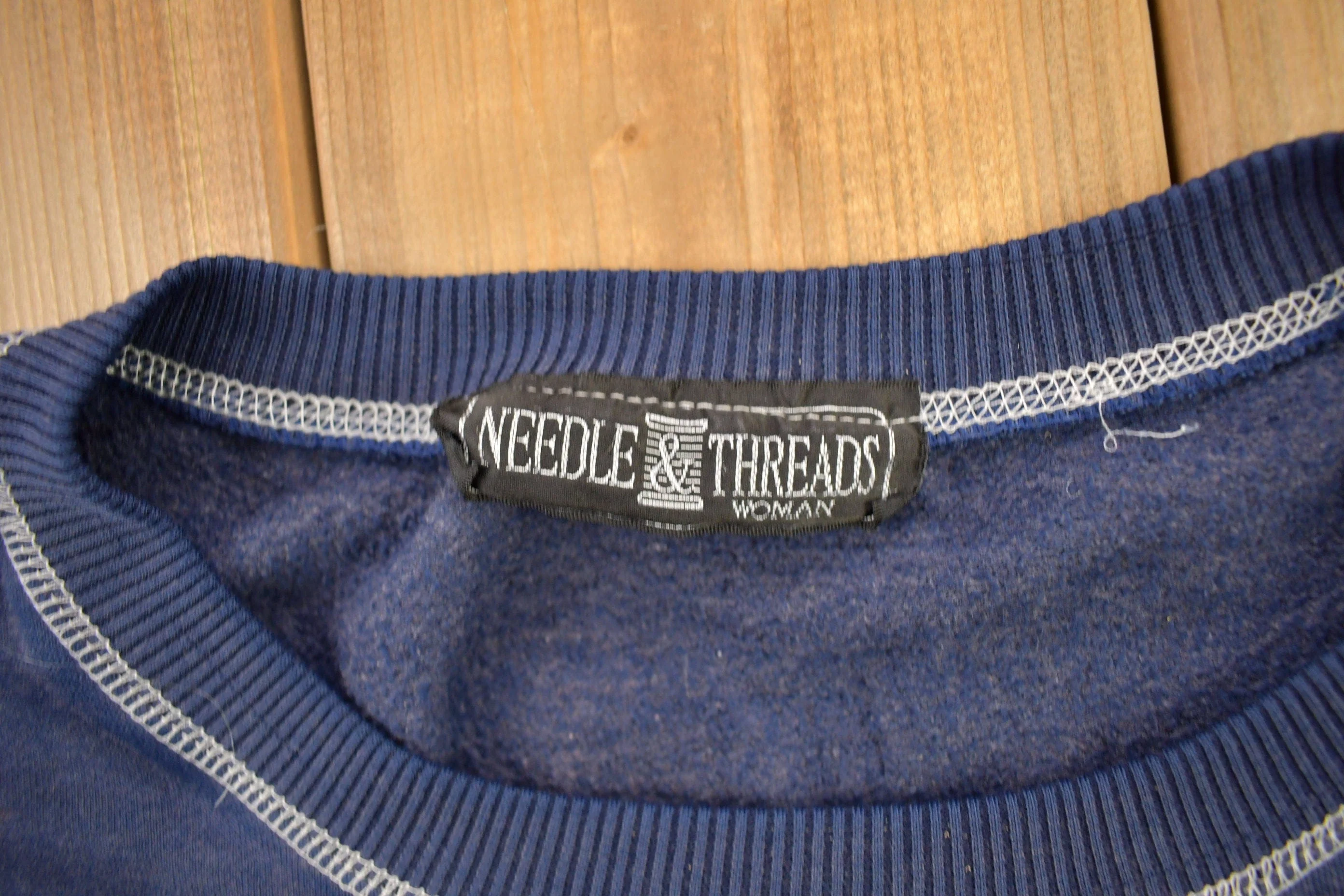 Vintage 1990s Needle & Threads Ski Teddy Bear Sweater - Image 5