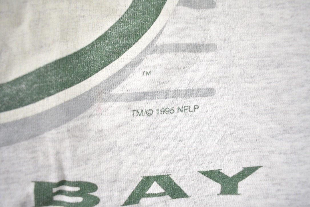 Vintage 1990s NFL Green Bay Packers T-Shirt Men's XL - Image 4