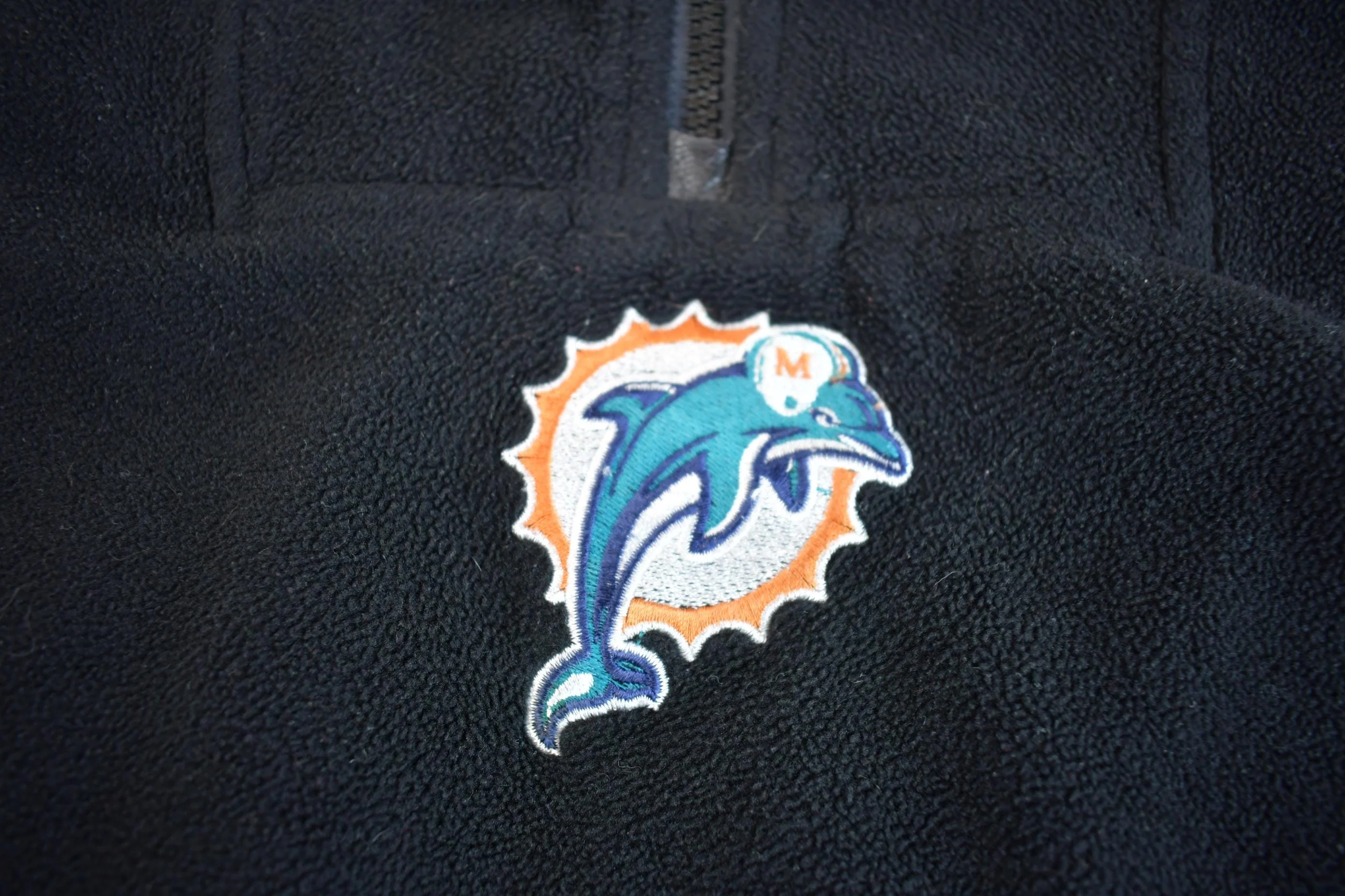 Vintage 1990s NFL Miami Dolphins Fleece Embroidered Zip Sweater Men's Large - Image 3