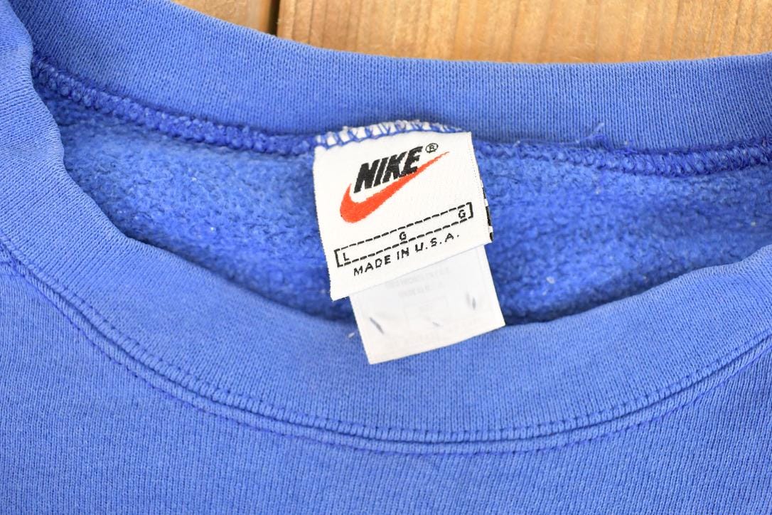 Vintage 1990s Nike Embroidered Mini Swoosh Block Logo Sweatshirt Men's L - Image 4