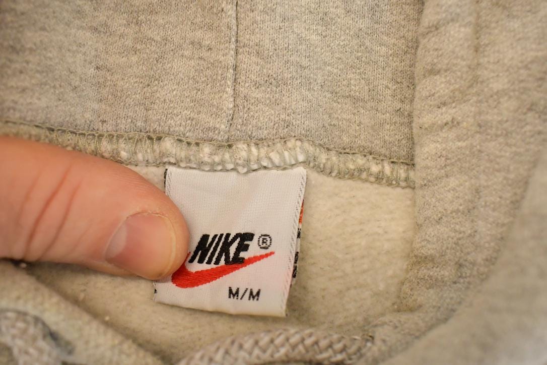 Vintage 1990s Nike Embroidered Mini Swoosh Hoodie Sweatshirt Men's L - Image 4