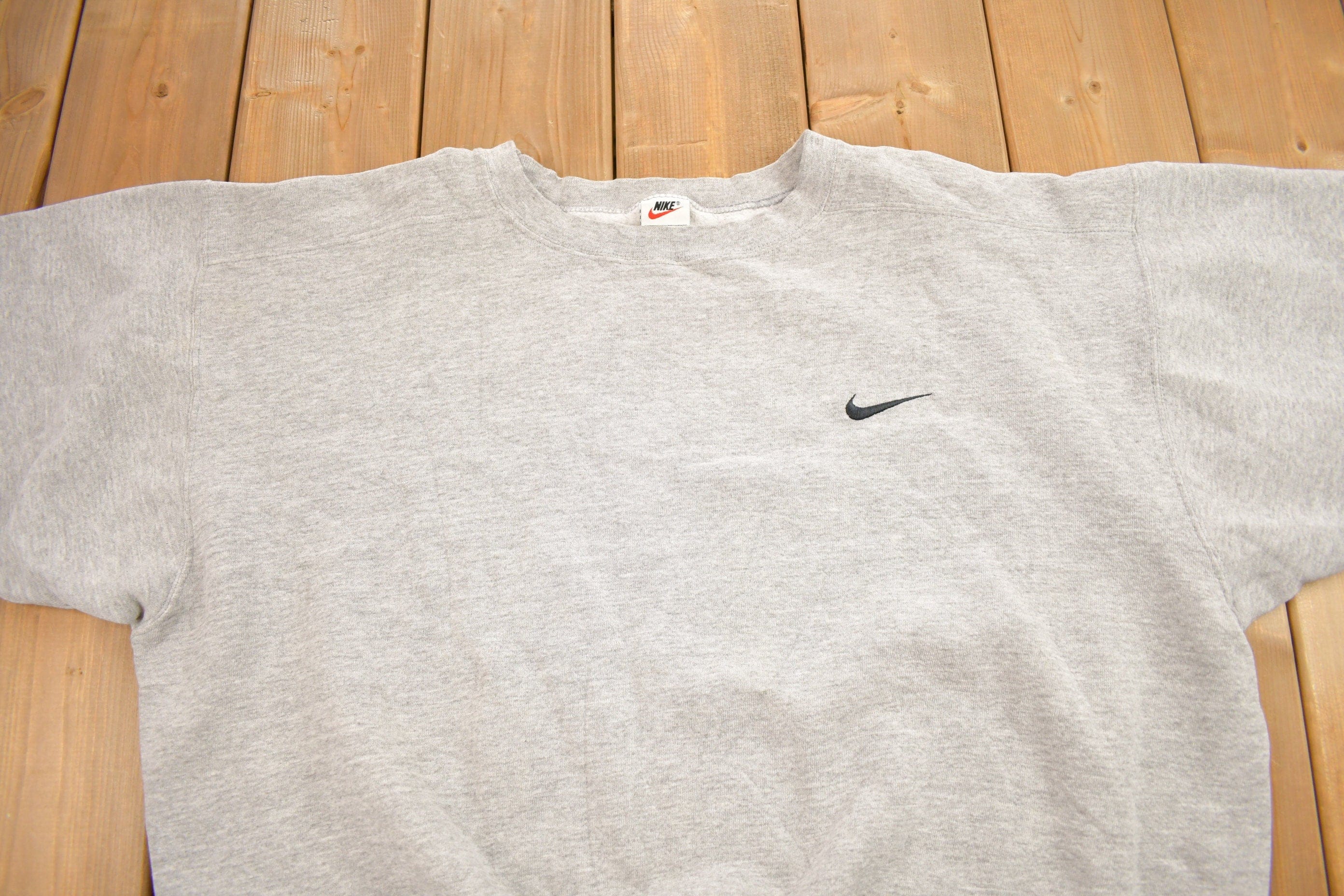 Vintage 1990s Nike Heather Grey Mini Swoosh Crewneck Sweatshirt Men's XL - Image 3
