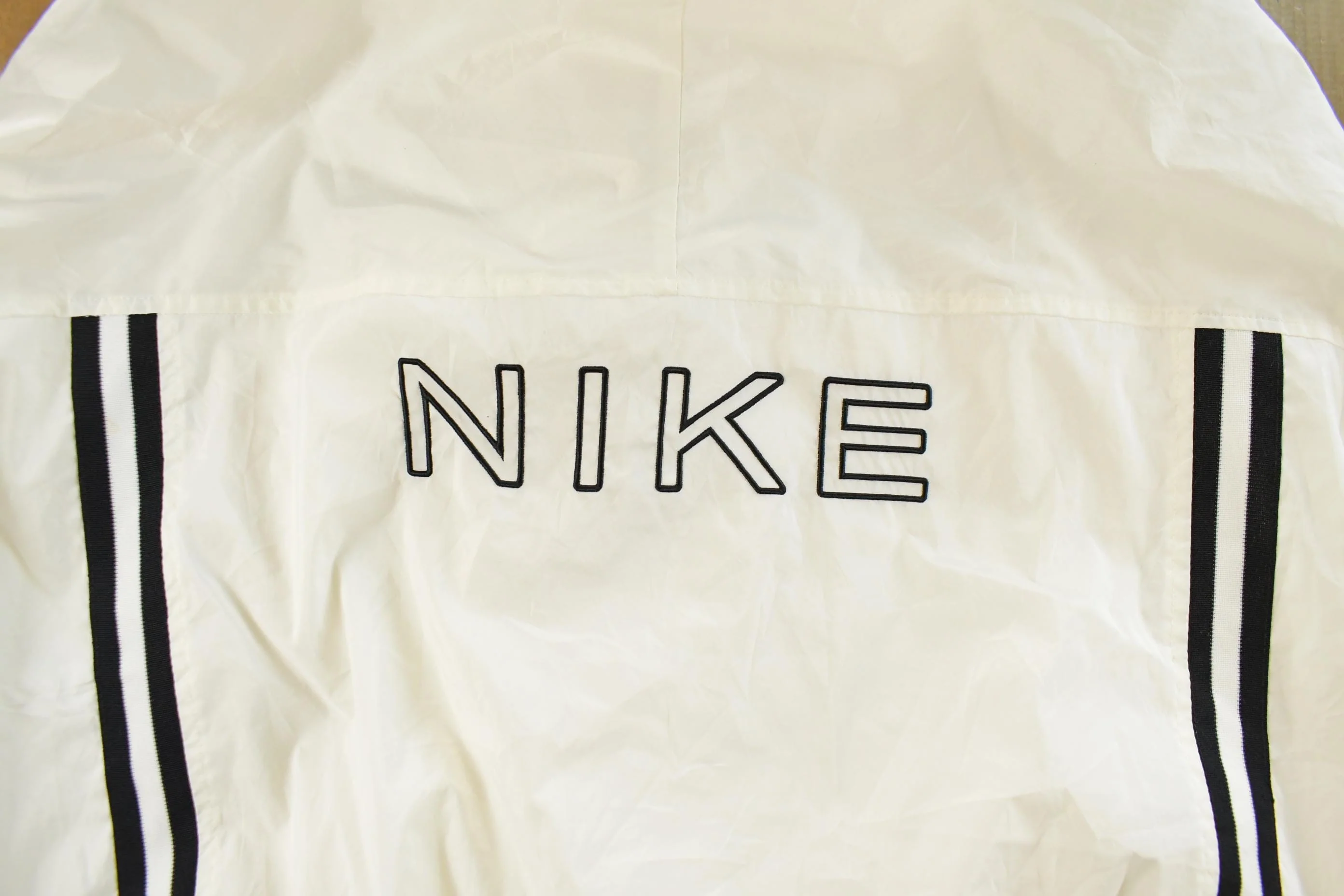 Vintage 1990s Nike Mini Swoosh Windbreaker Jacket Men's Large - Image 7