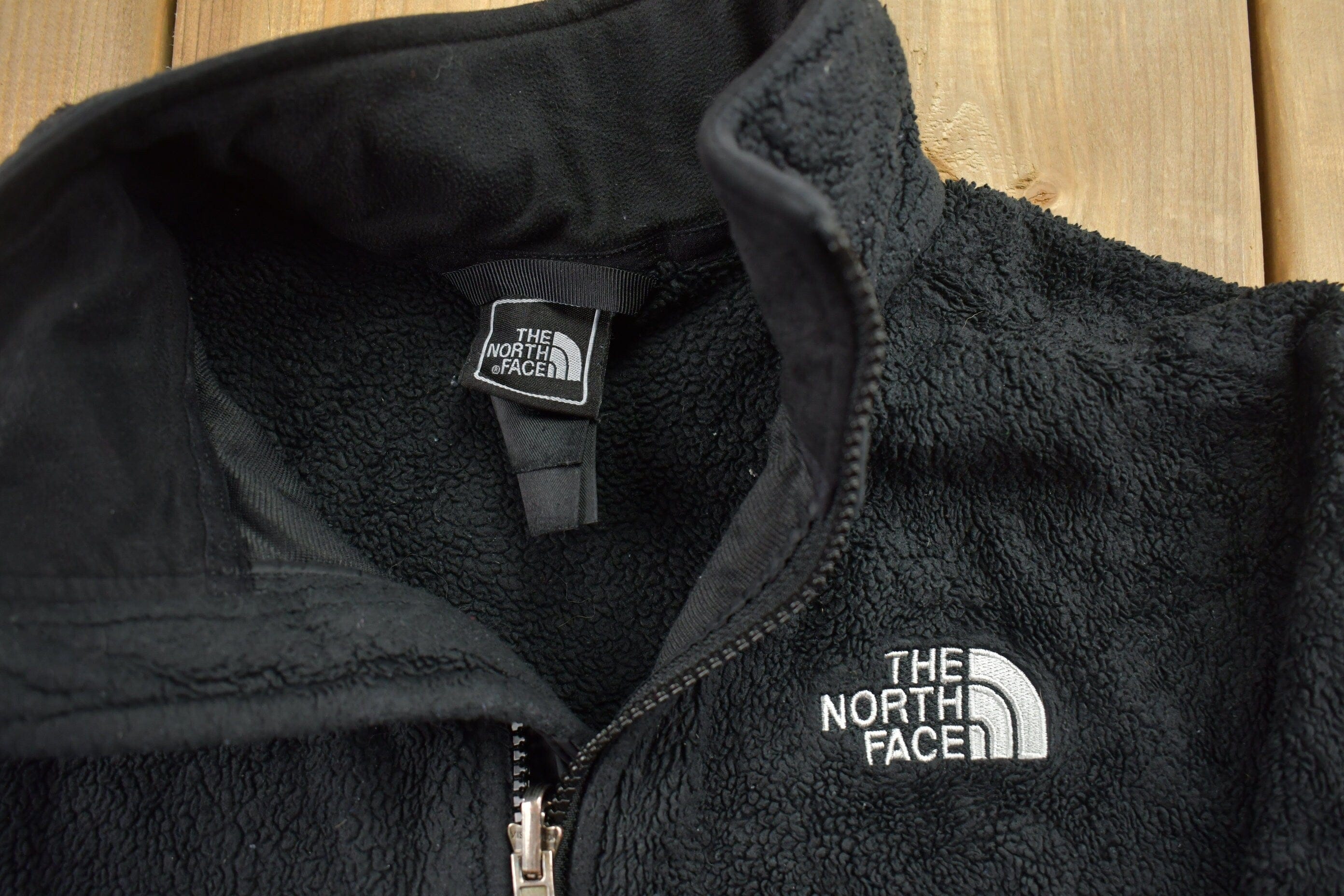 Vintage 1990s North Face Zip Up Fluffy Fleece Sweater Youth L - Image 3