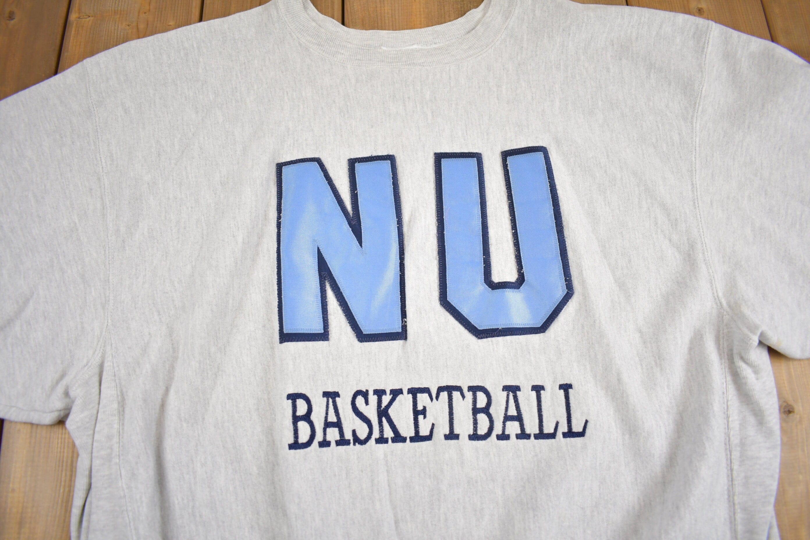 Vintage 1990s North Western University Basketball Champion Sweatshirt Men's XL - Image 3
