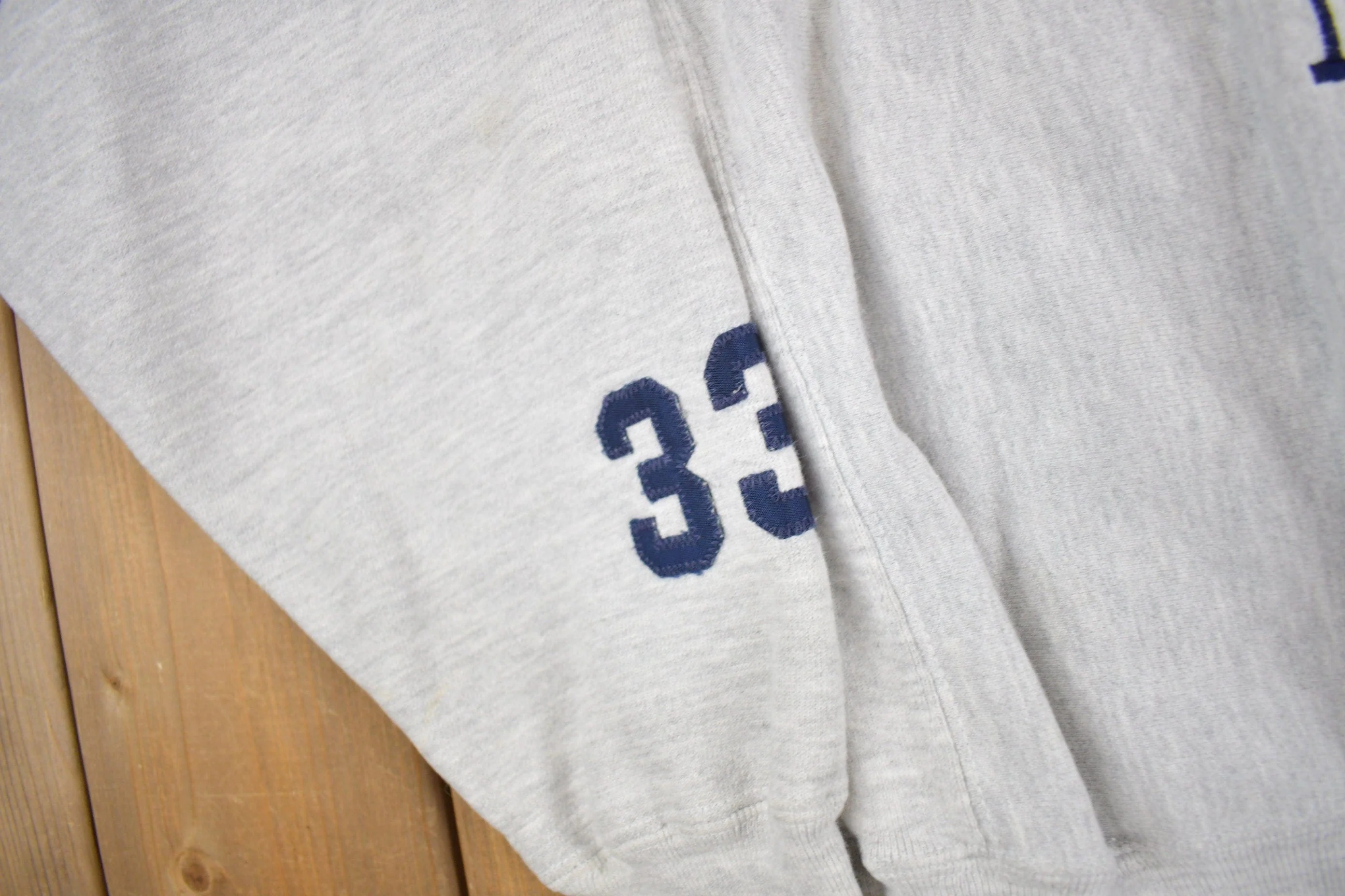 Vintage 1990s North Western University Basketball Champion Sweatshirt Men's XL - Image 5