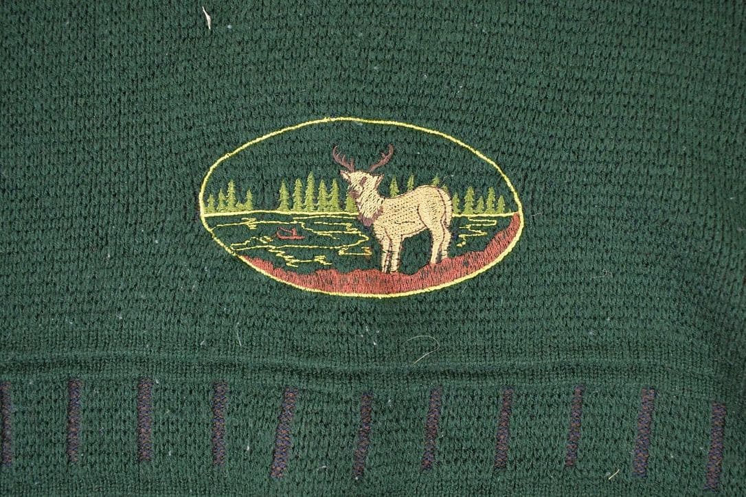 Vintage 1990s Oscar De La Renta Outdoorsman Deer Knit Crewneck Sweater Mens L - Image 3