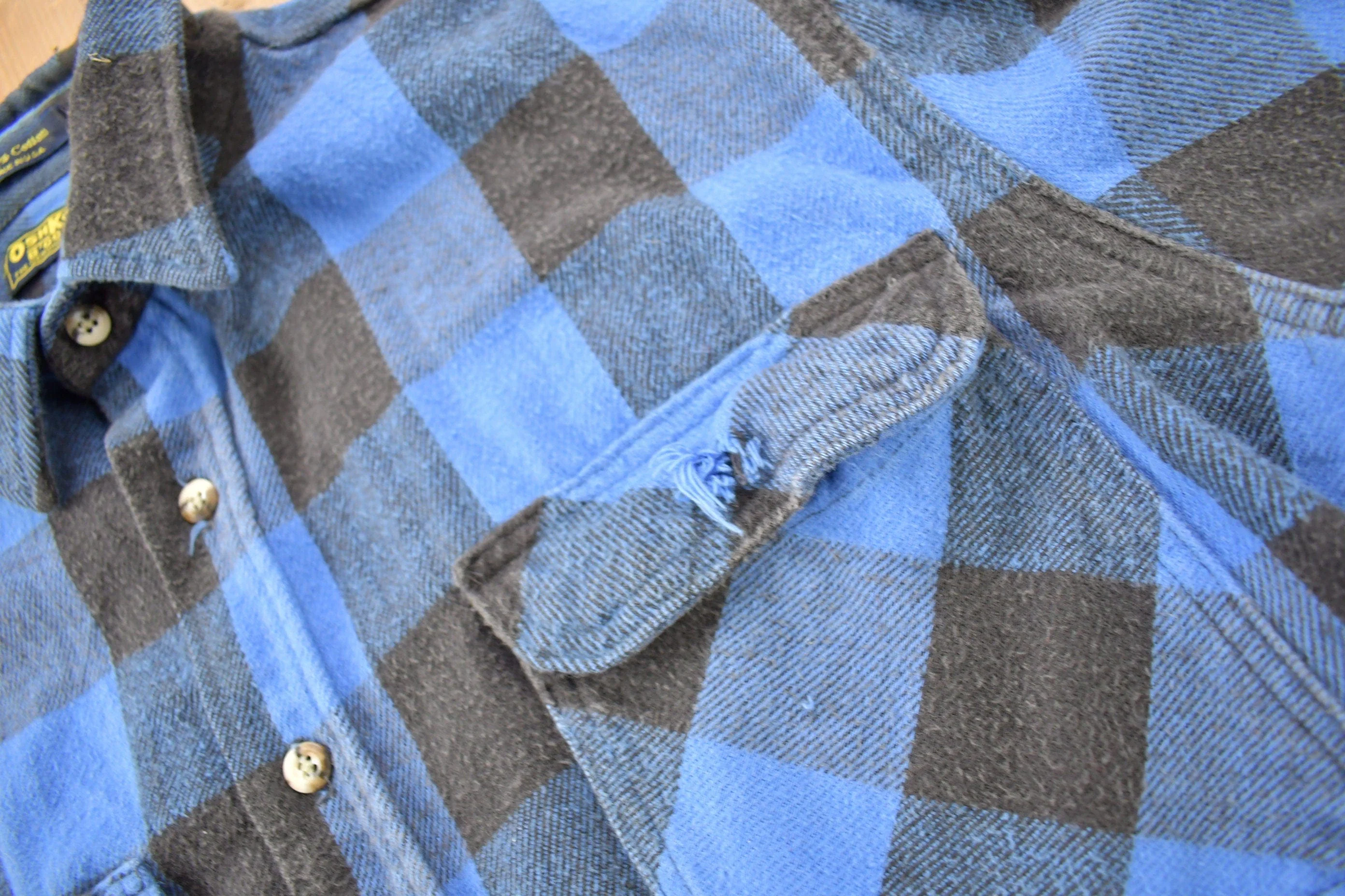 Vintage 1990s Osh Kosh B Gosh Blue Flannel Button Up Shirt Men's XL - Image 4