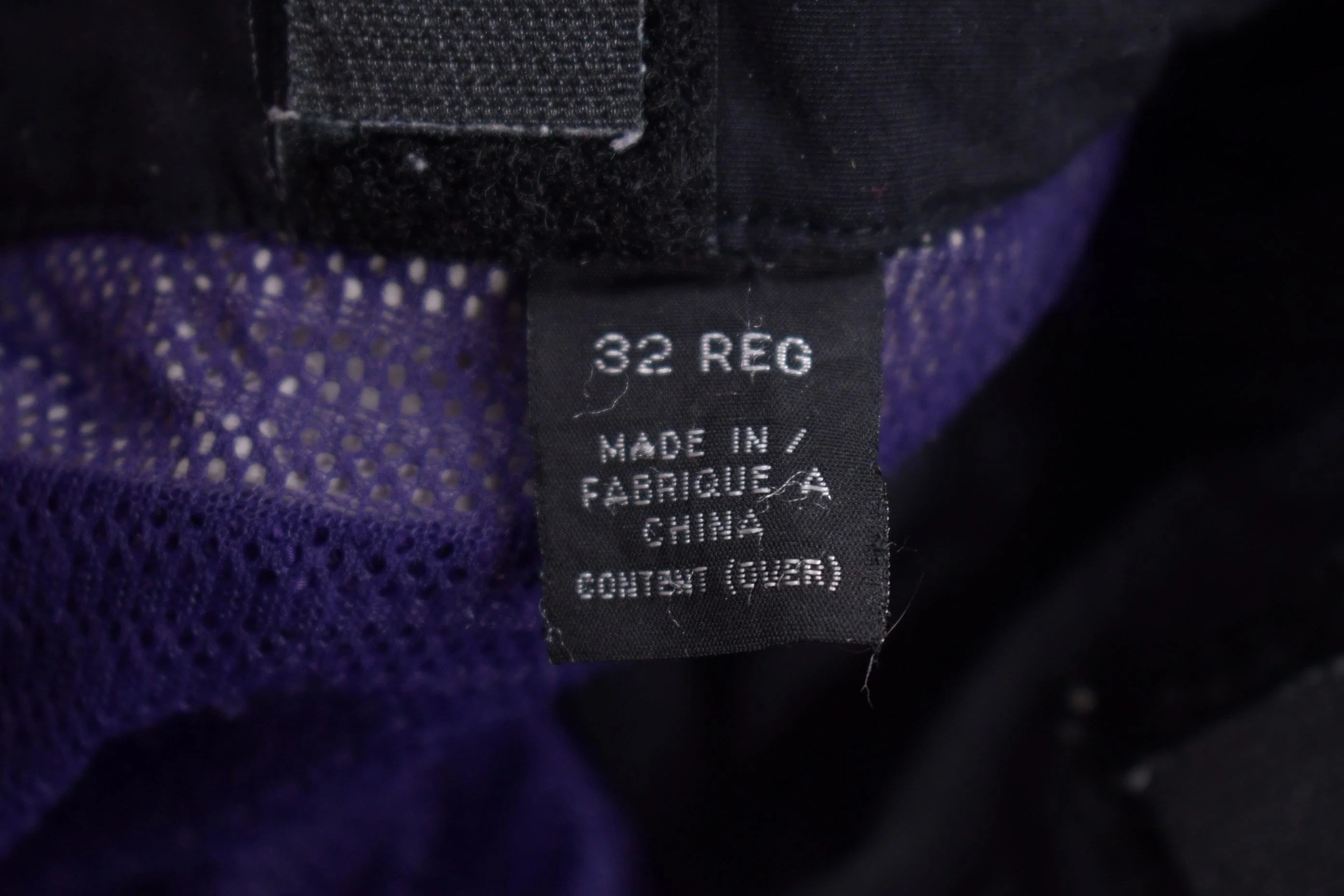 Vintage 1990s Patagonia Black Snow Pants Men's 30 x 26 - Image 4