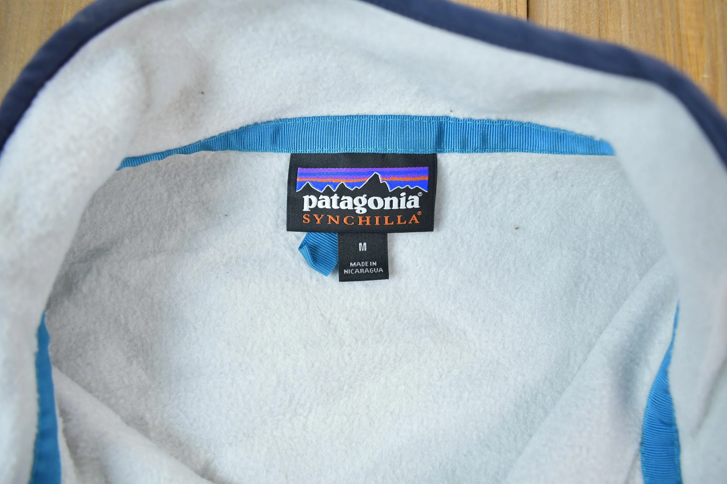 Vintage 1990s Patagonia Fleece Sweater Men's Medium - Image 4