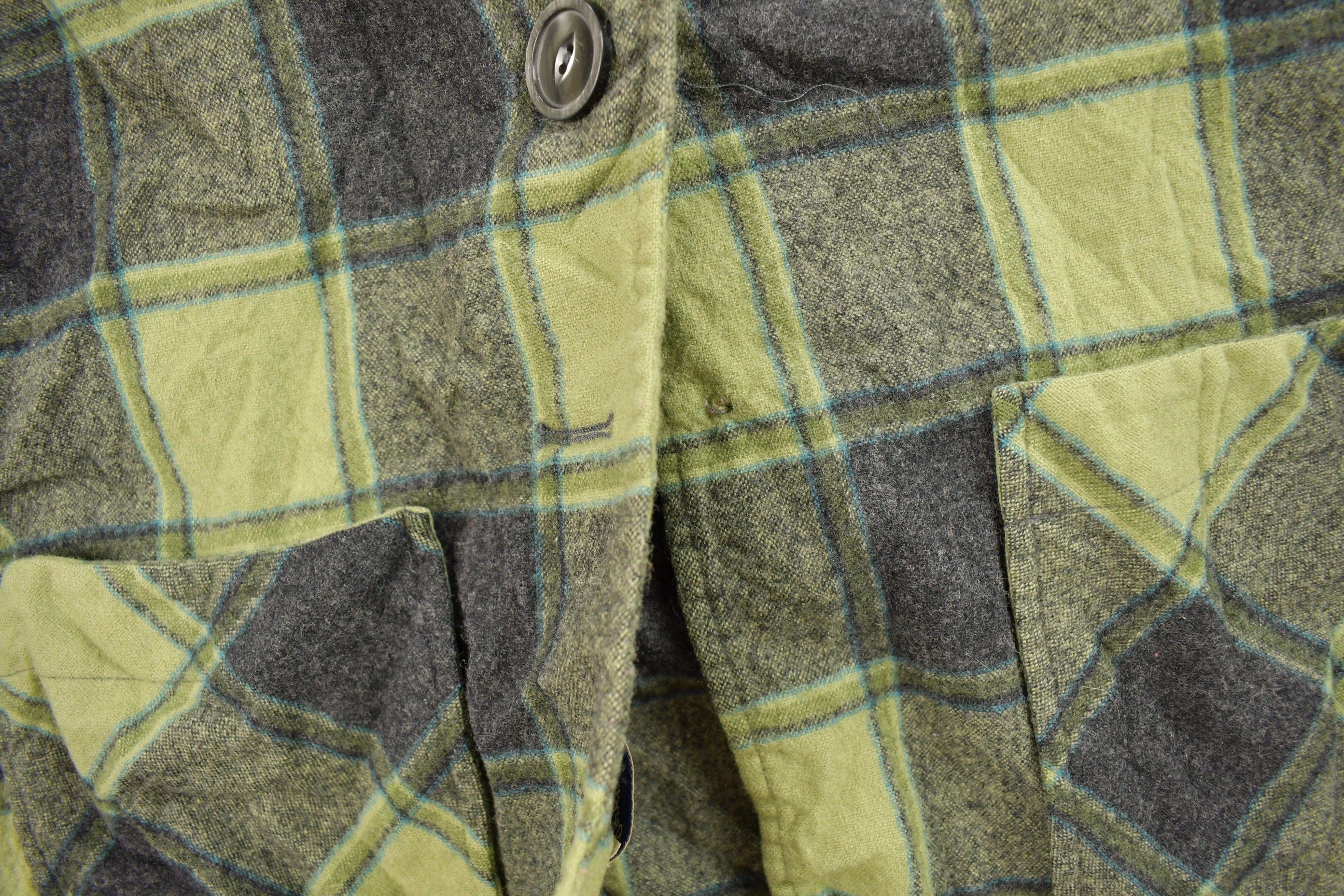 Vintage 1990s Pendleton Heritage Plaid Button Up Shirt Women's S - Image 4