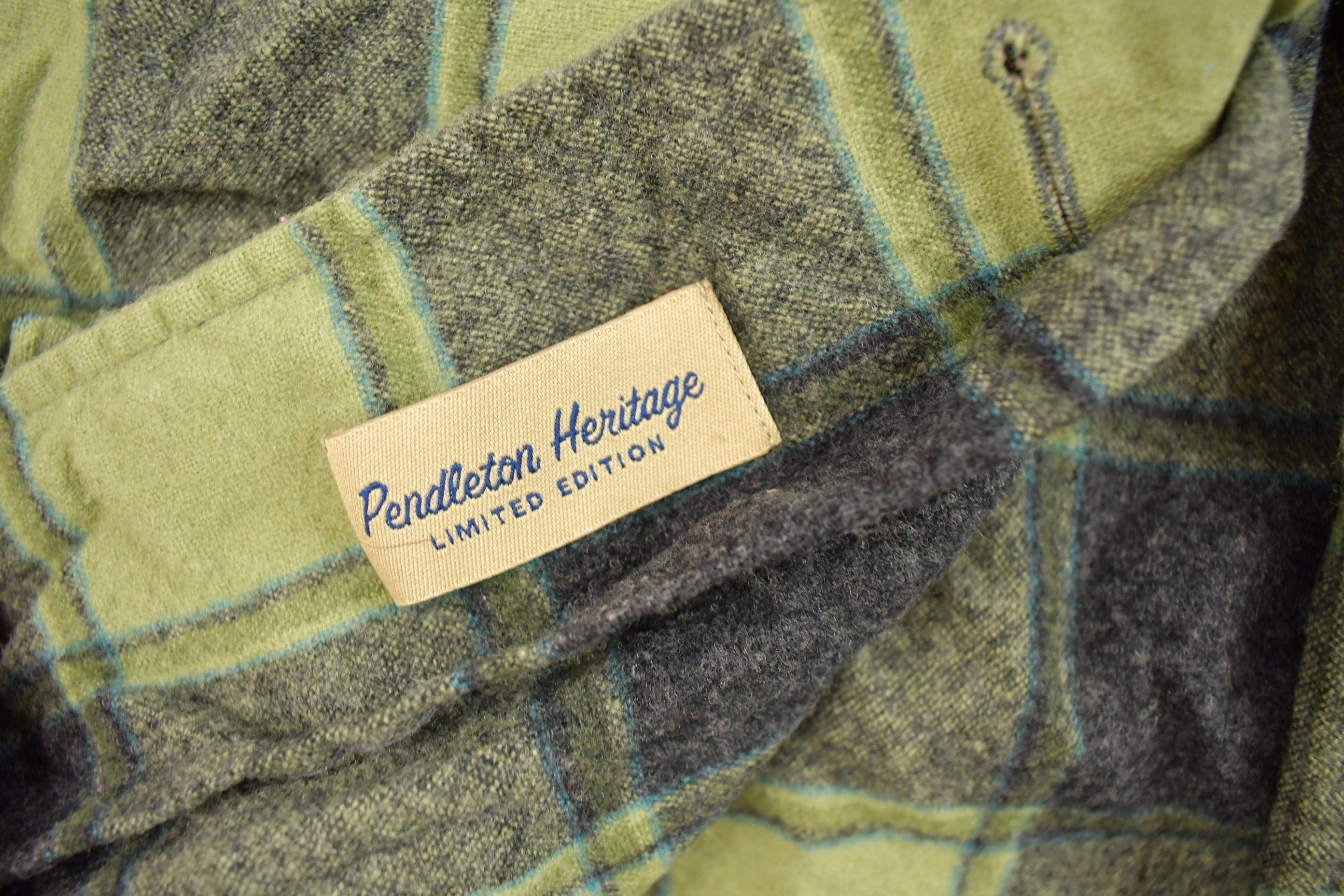 Vintage 1990s Pendleton Heritage Plaid Button Up Shirt Women's S - Image 5