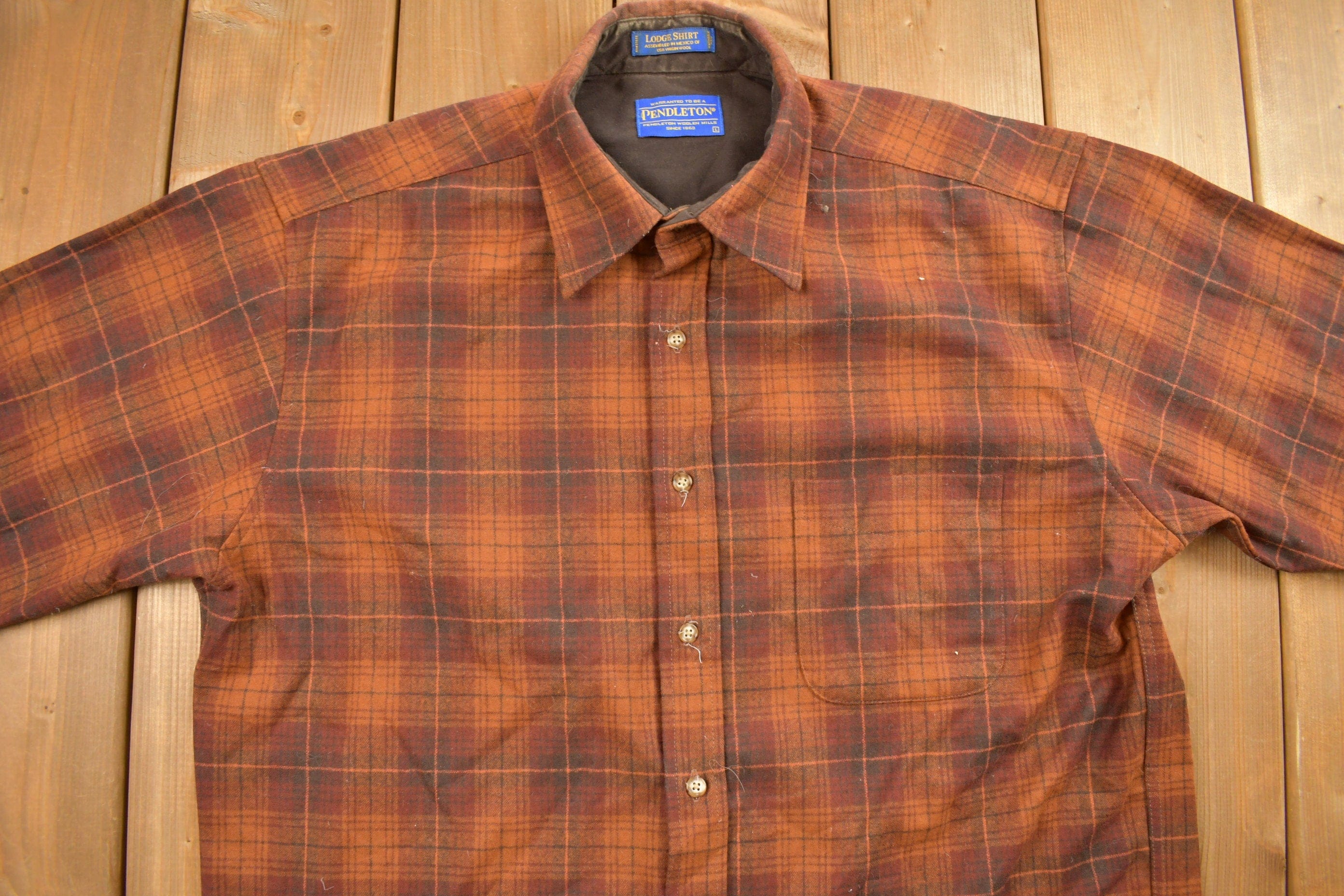 Vintage 1990s Pendleton Plaid Button Up Lodge Shirt Men's Large - Image 3