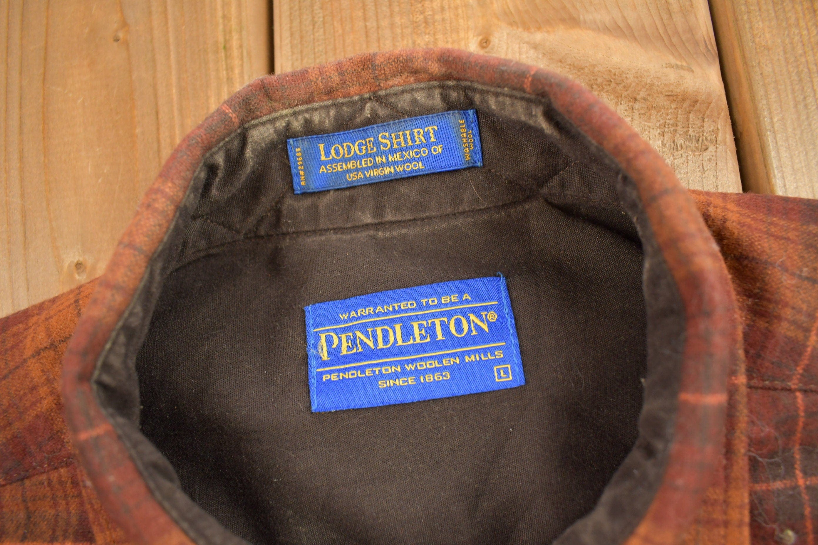 Vintage 1990s Pendleton Plaid Button Up Lodge Shirt Men's Large - Image 4