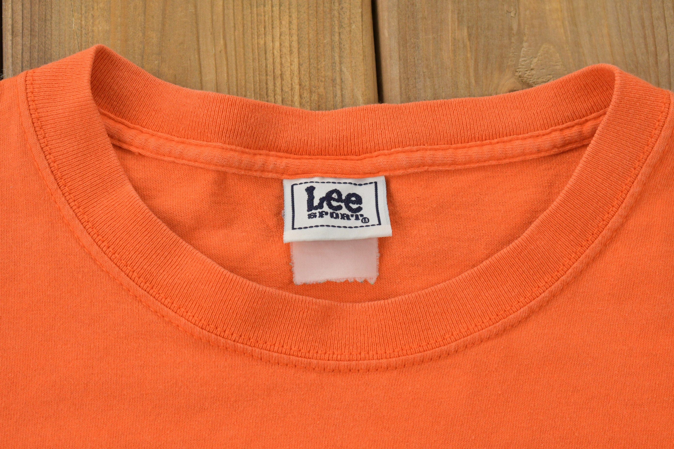 Vintage 1990s Philadelphia Flyers Lee Sports NHL Graphic T-Shirt Men's Large - Image 8