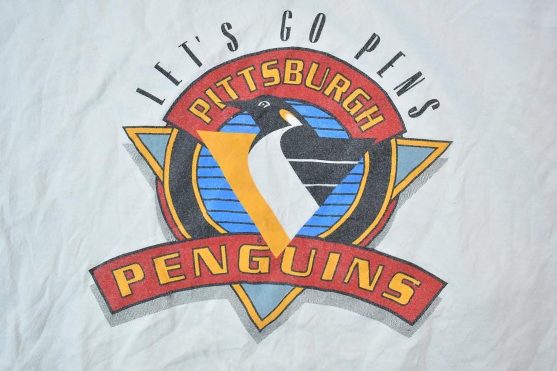 Vintage 1990s Pittsburgh Penguins Lets Go Pens NHL Graphic T-Shirt Men's 3XL - Image 4