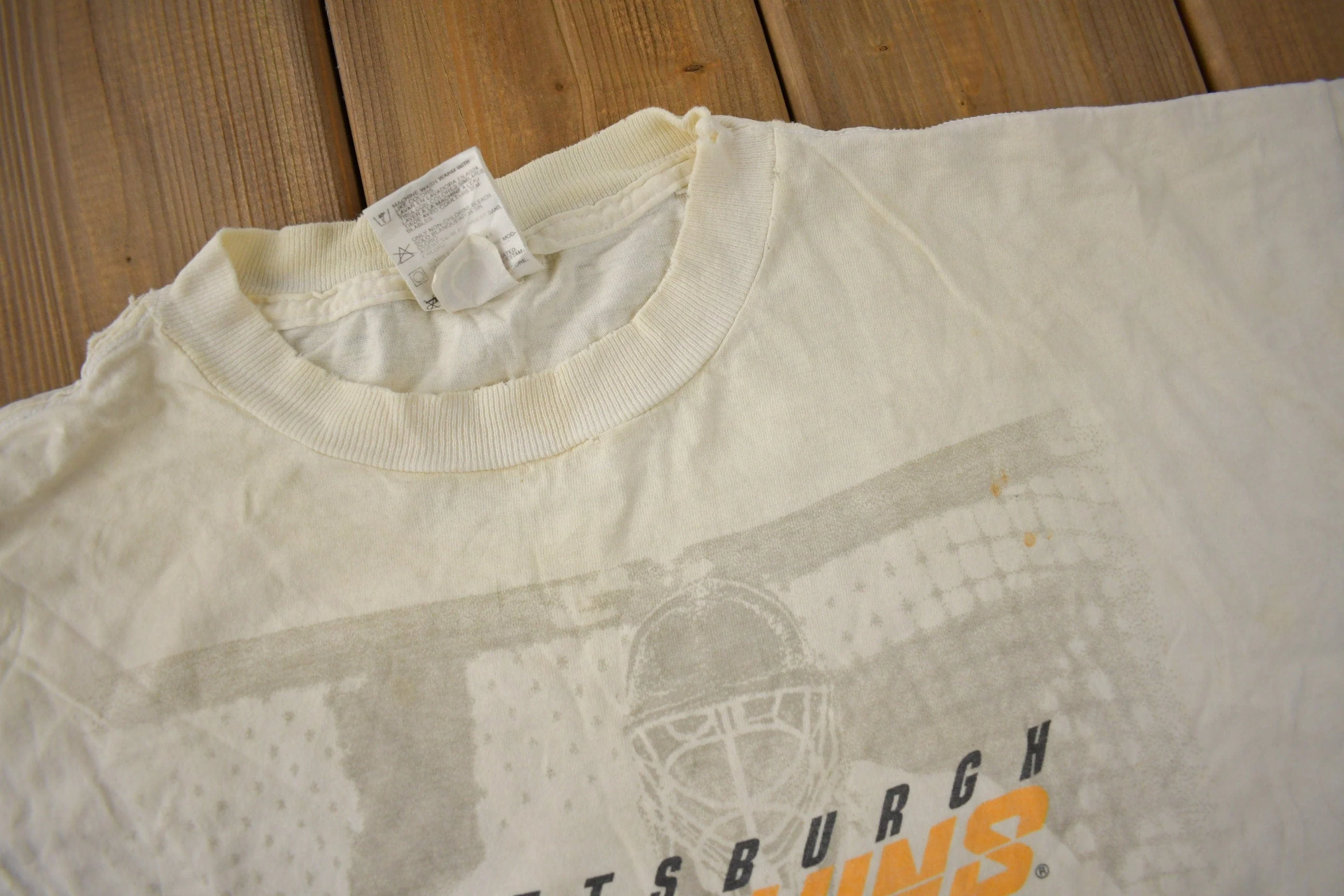 Vintage 1990s Pittsburgh Penguins NHL Hockey Graphic T-Shirt Men's XL - Image 6