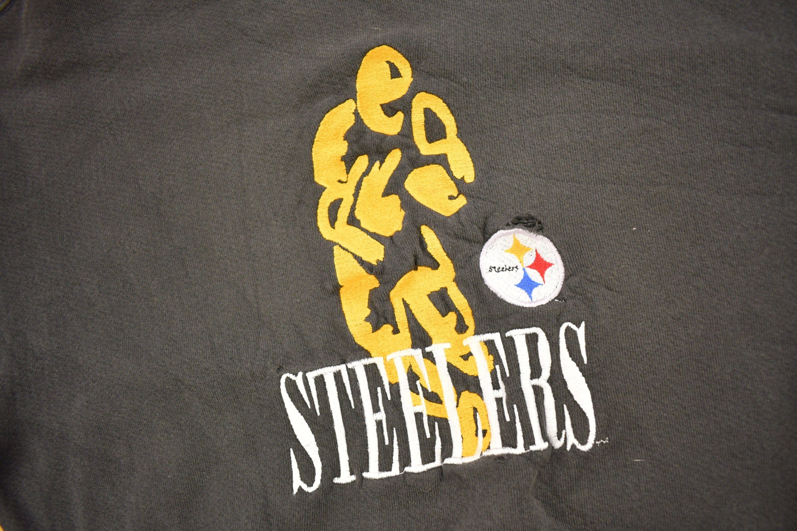 Vintage 1990s Pittsburgh Steelers NFL Crewneck Sweatshirt Men's Large - Image 4