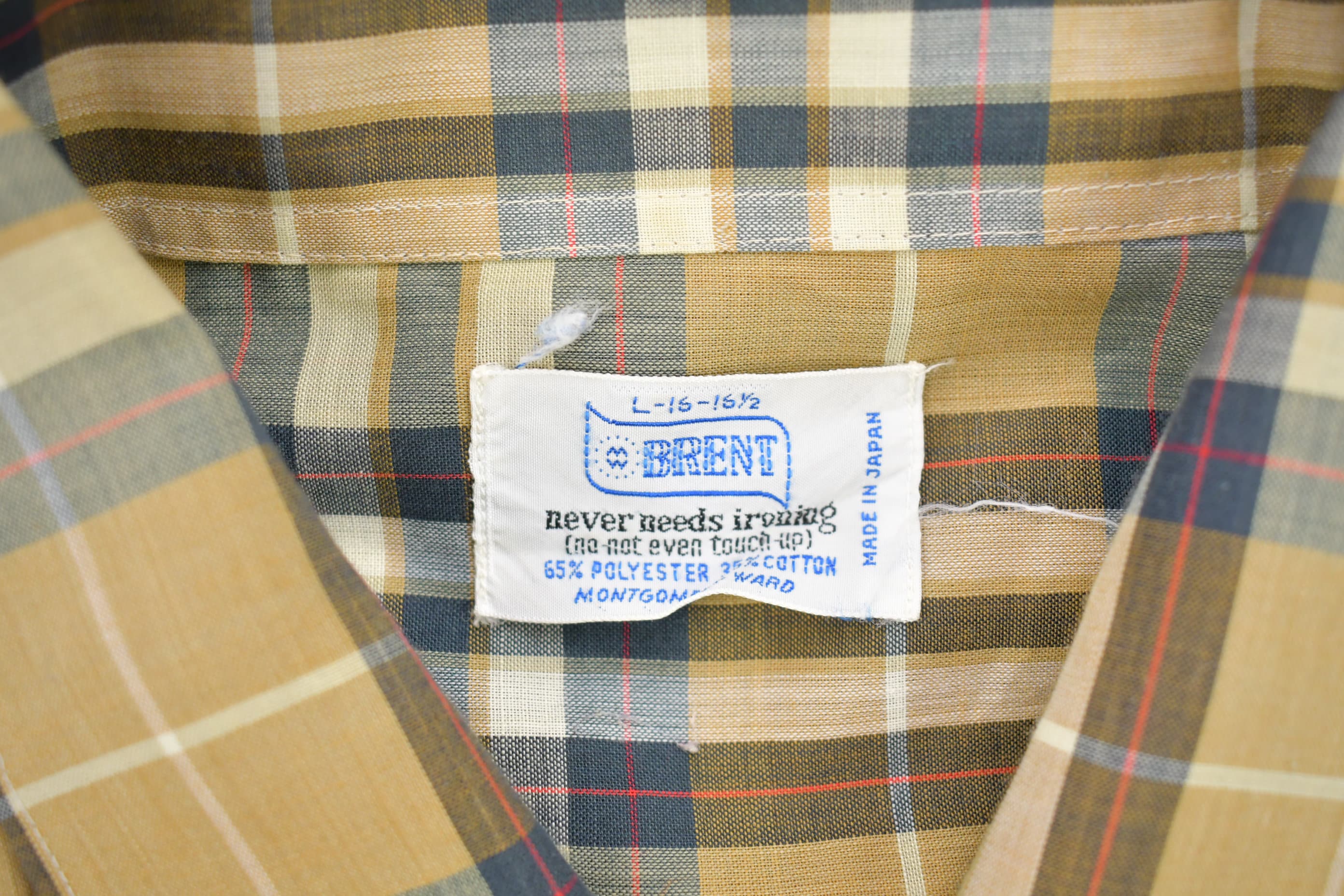 Vintage 1990s Plaid Button Up Shirt Men's Large - Image 3