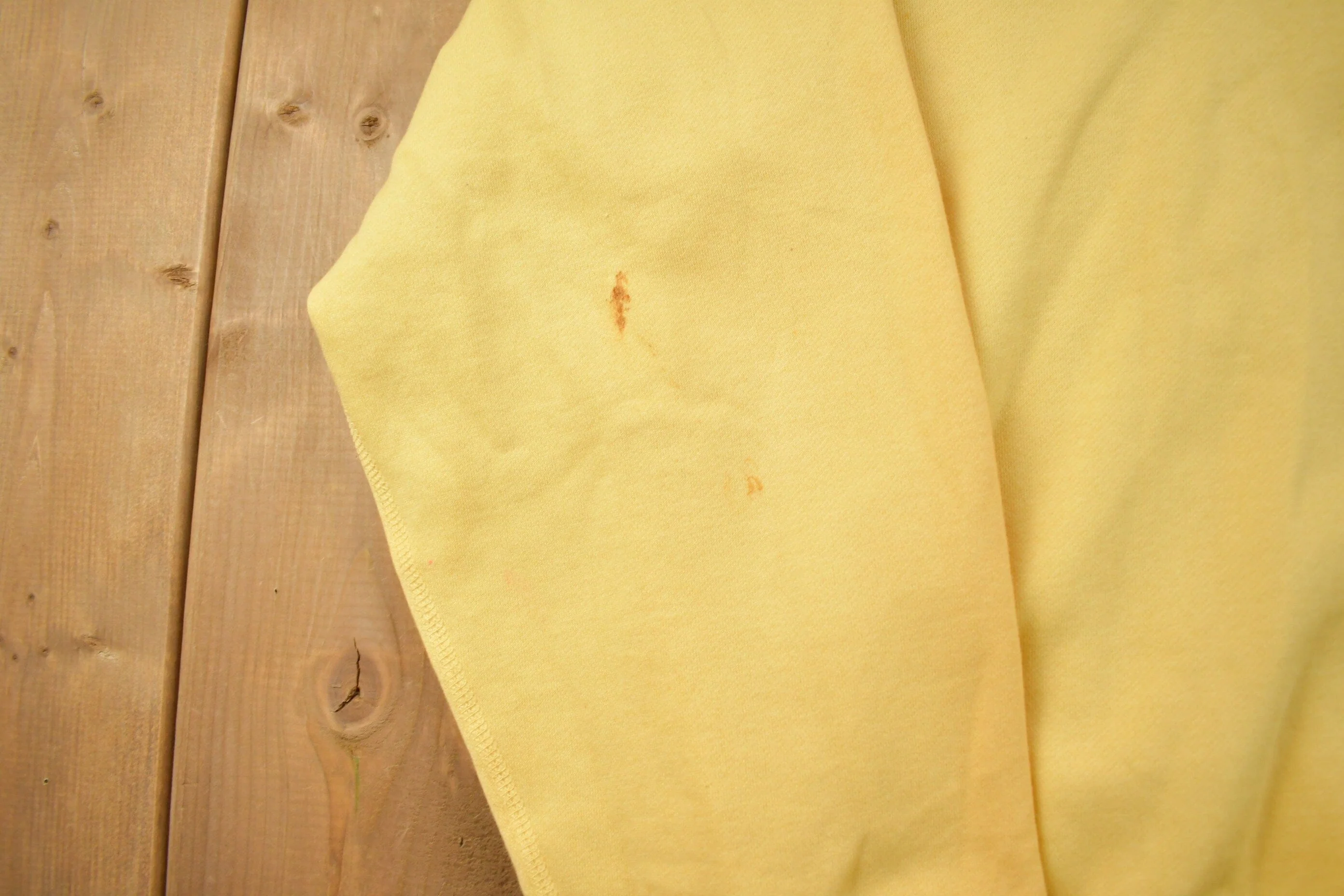 Vintage 1990s Polo Ralph Lauren Yellow Crewneck Sweatshirt Men's XL - Image 4