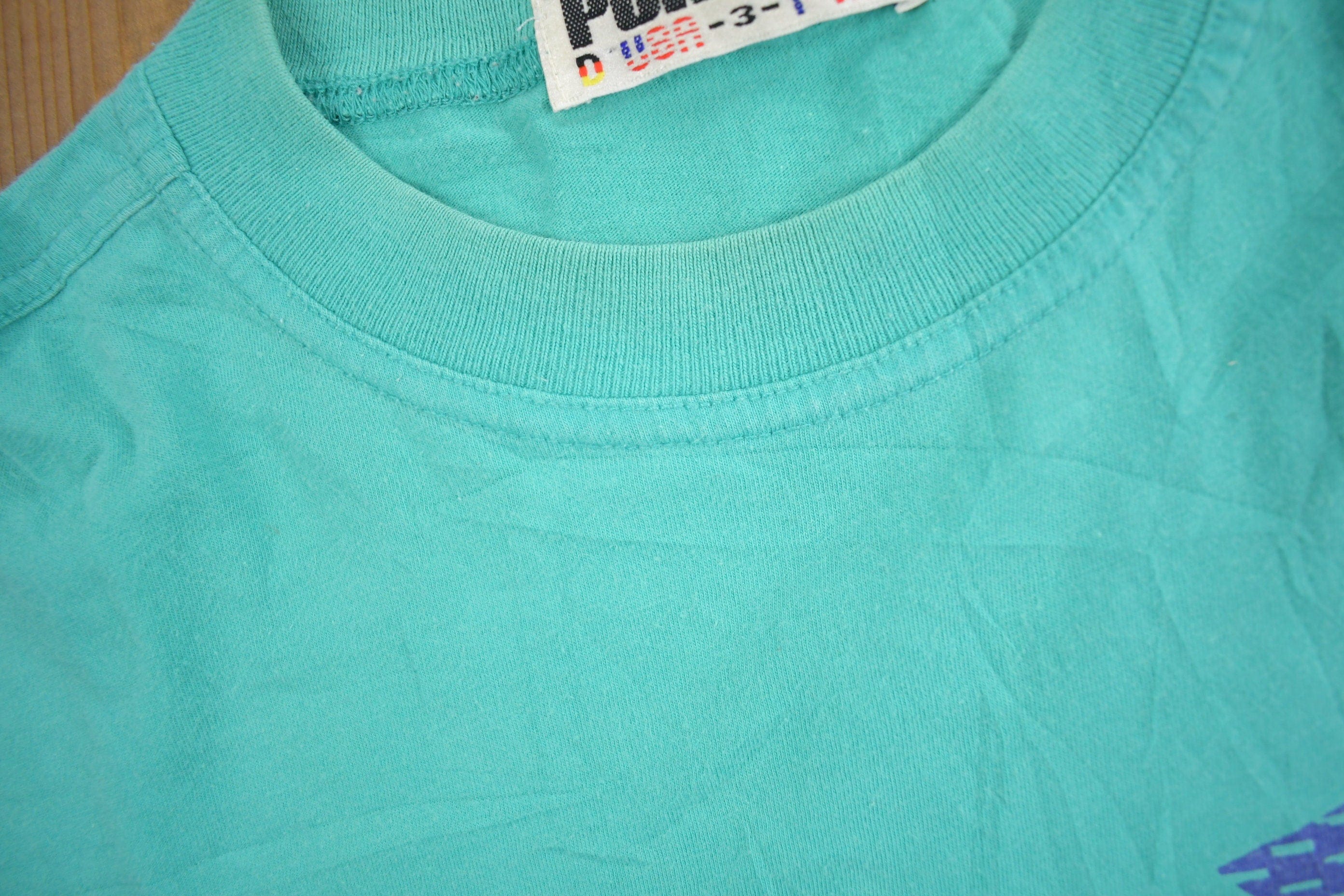 Vintage 1990s Puma Graphic T Shirt Men's Medium - Image 4