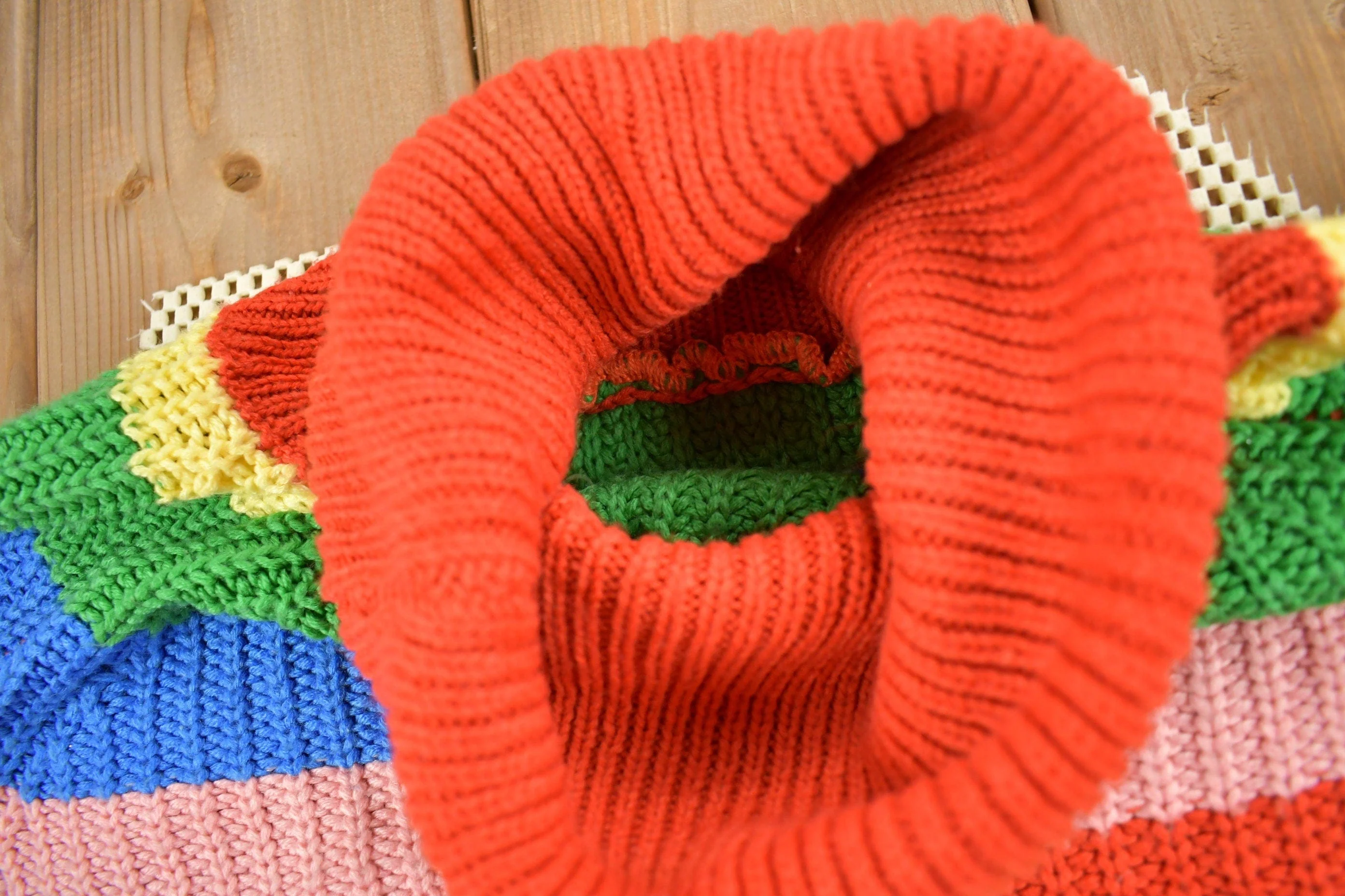 Vintage 1990s Rainbow Chunky Knit Turtleneck Sweater Men's Medium - Image 3