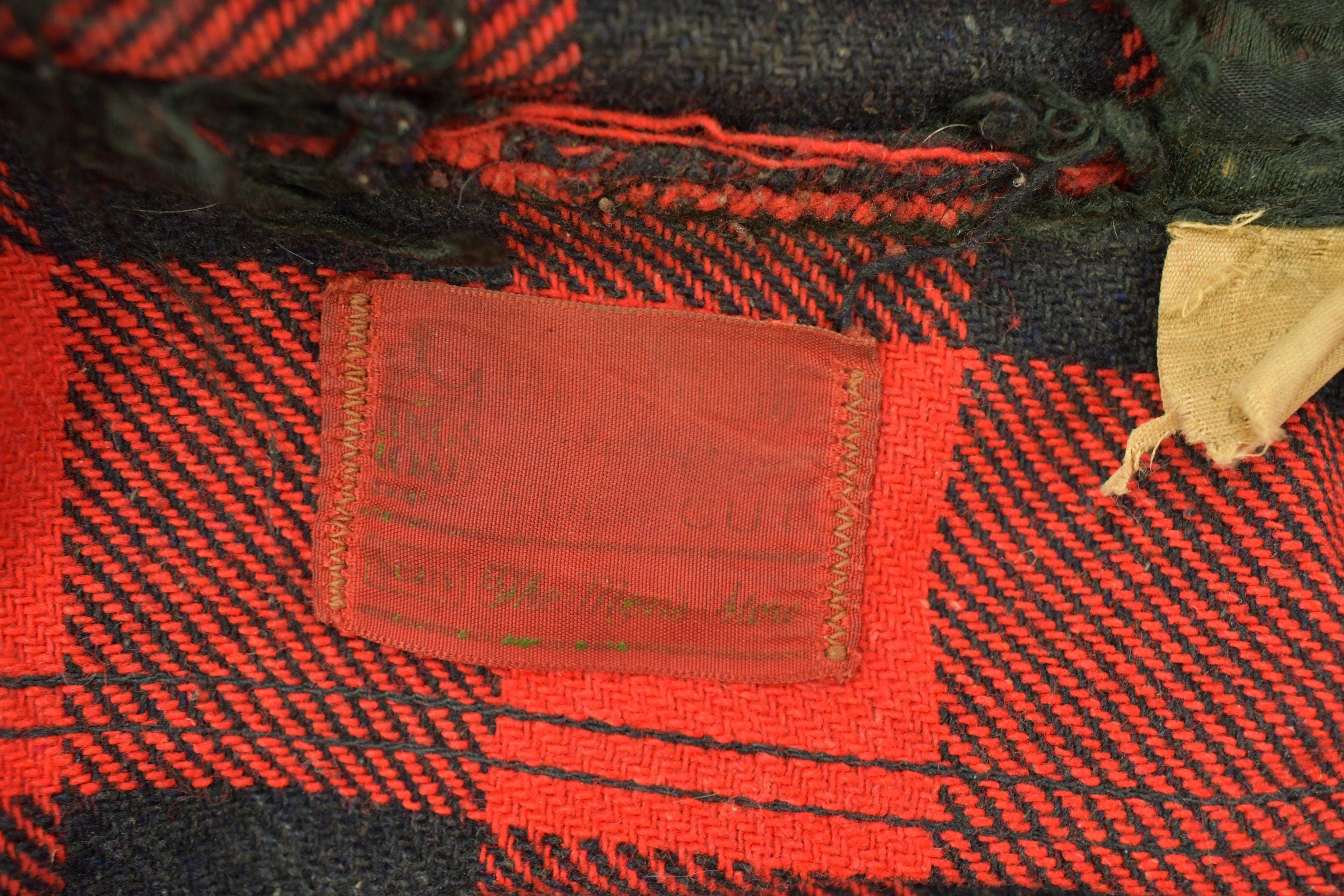 Vintage 1990s Red Plaid Flannel Button Up Shirt Men's Large - Image 3
