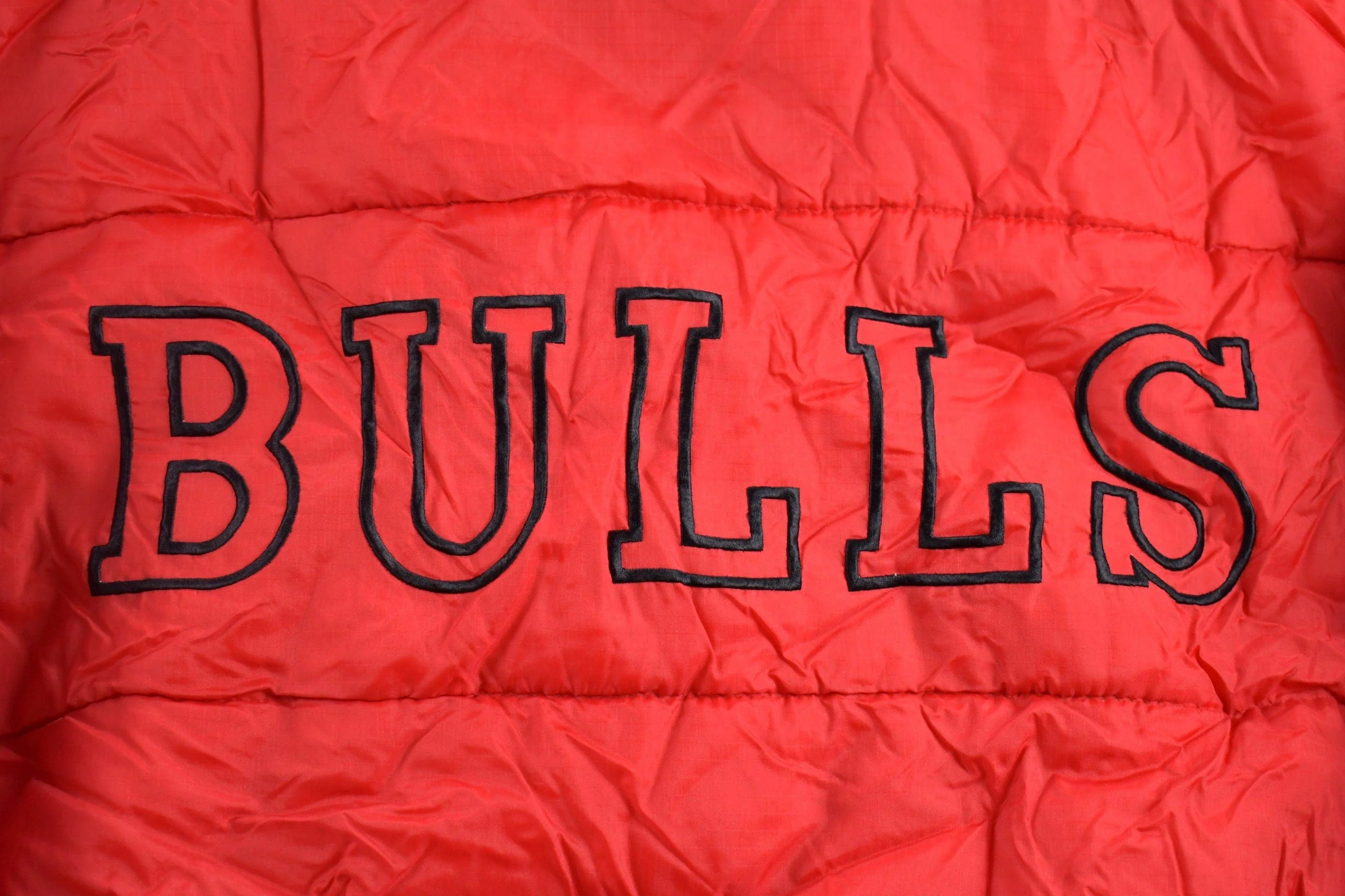 Vintage 1990s Reversible Chicago Bulls NBA Pro Player Puffer Jacket Men's XL - Image 5
