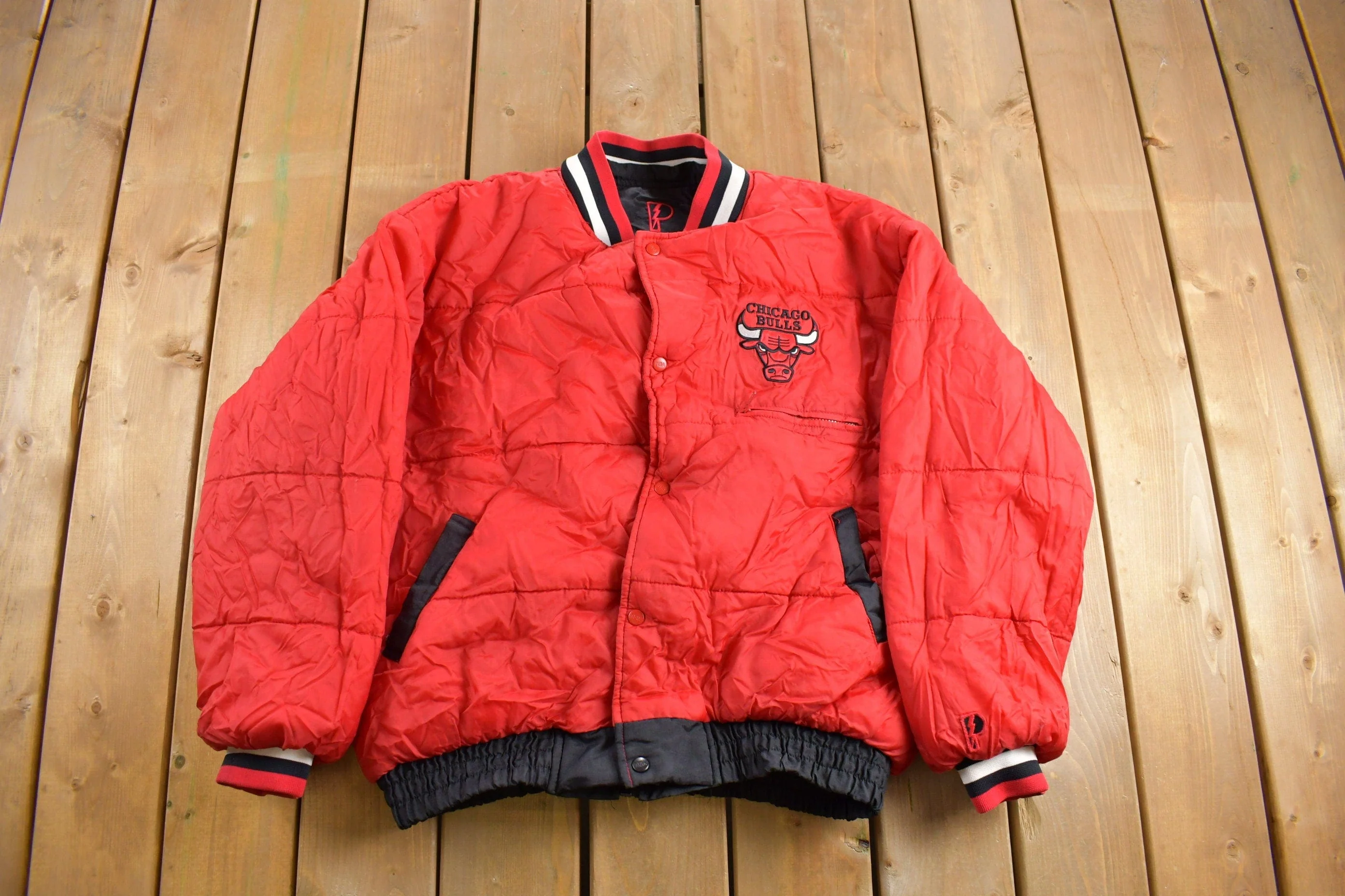 Vintage 1990s Reversible Chicago Bulls NBA Pro Player Puffer Jacket Men's XL - Image 7